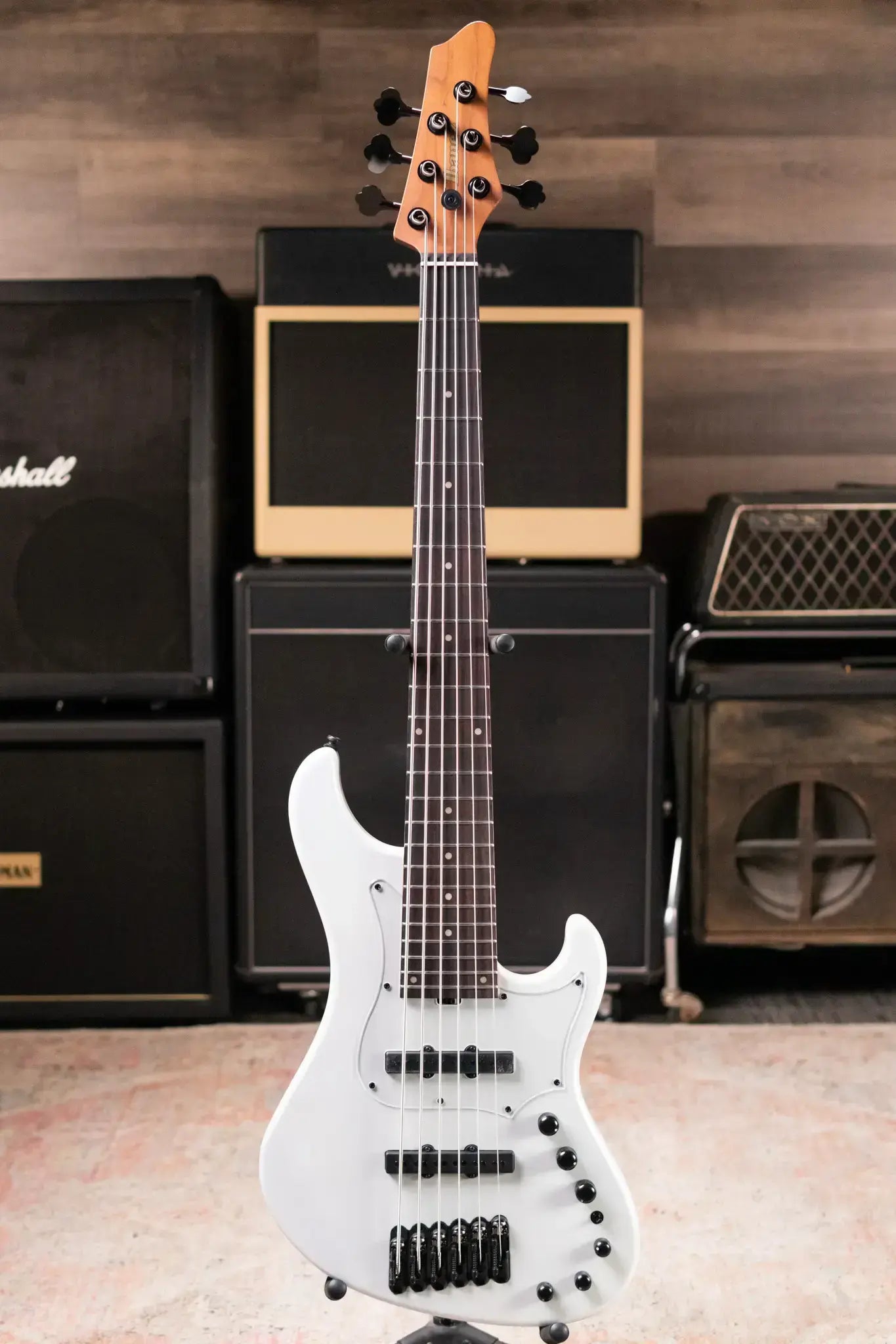 Ibanez MDM1006PW Mode 6-String Electric Bass - Pearl White with Gig Bag