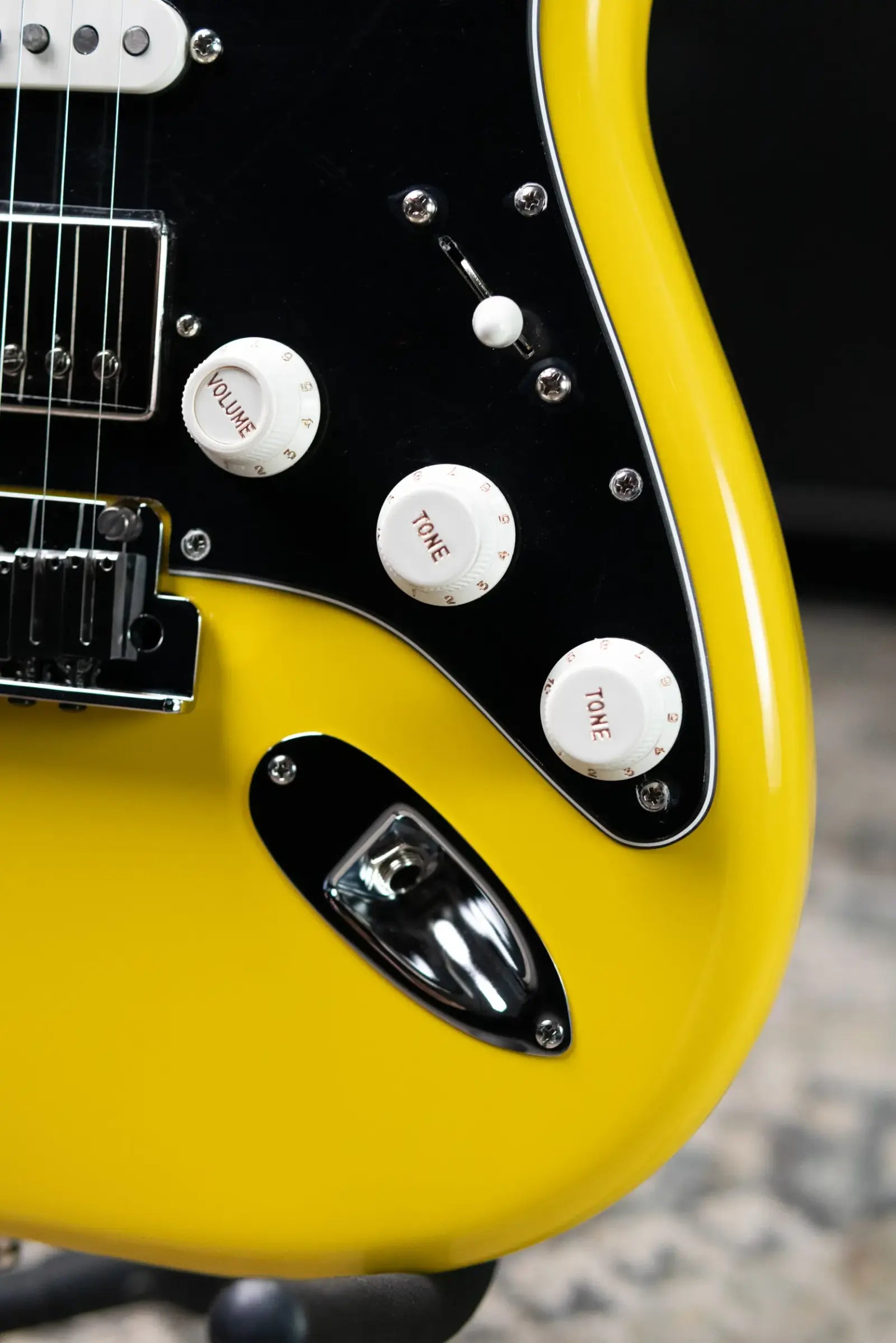 Fender Limited Edition American Ultra II Stratocaster HSS Electric Guitar - Graffiti Yellow with Hardshell Case