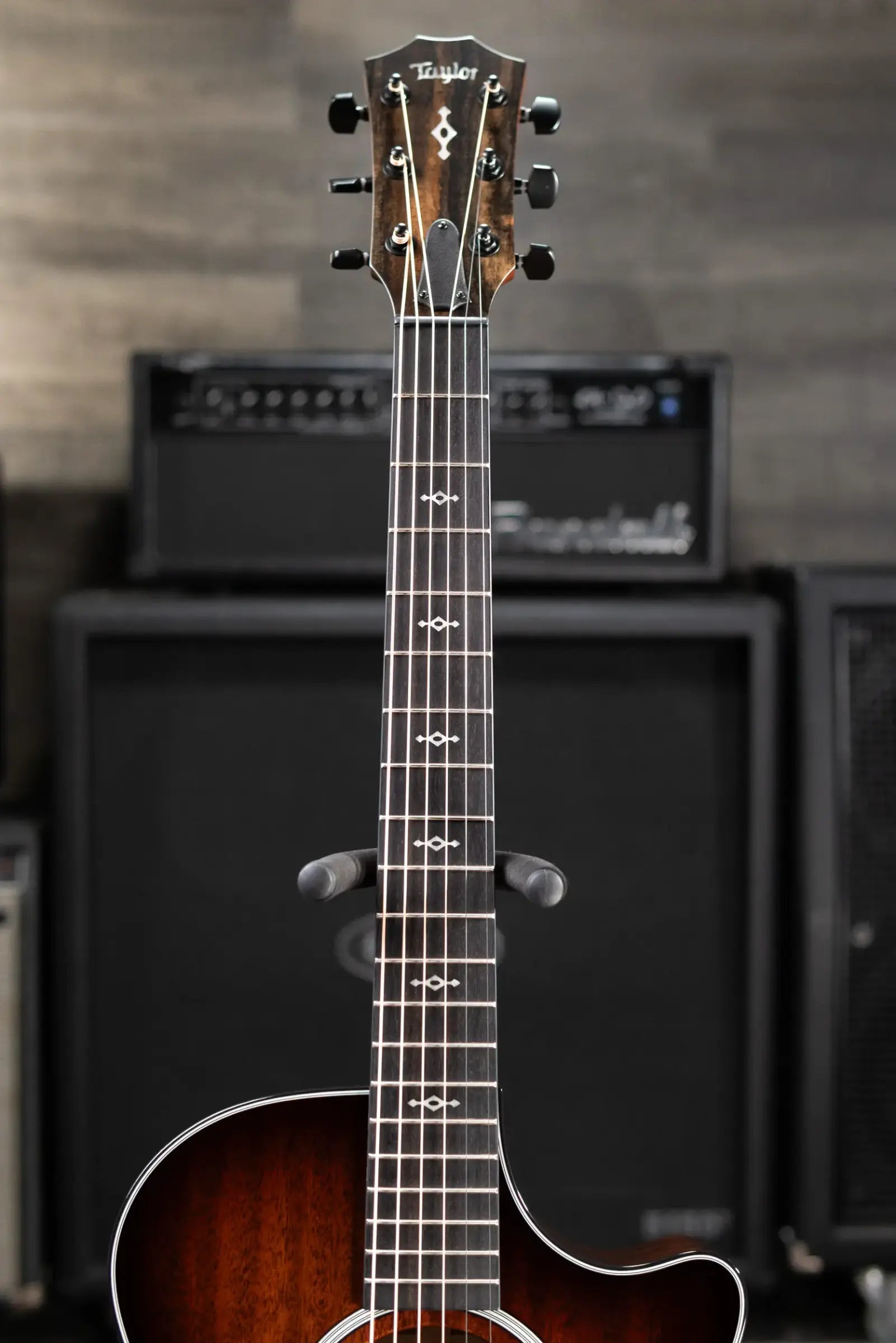 Taylor Next Generation 322ce 14-Fret Grand Concert Acoustic/Electric Guitar - Shaded Edgeburst with Hardshell Case