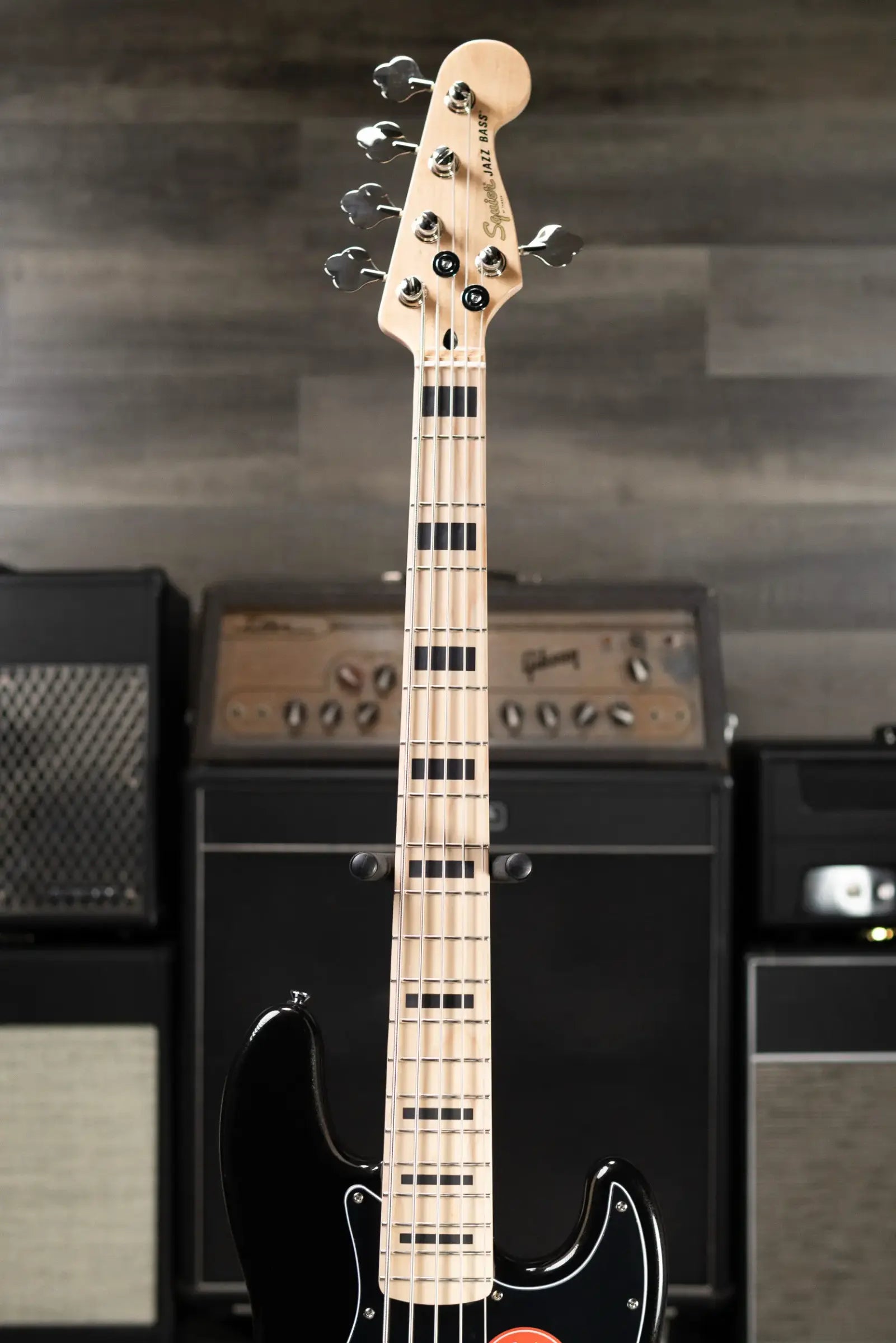 Squier Affinity Series Active Jazz Bass V - Black Metallic
