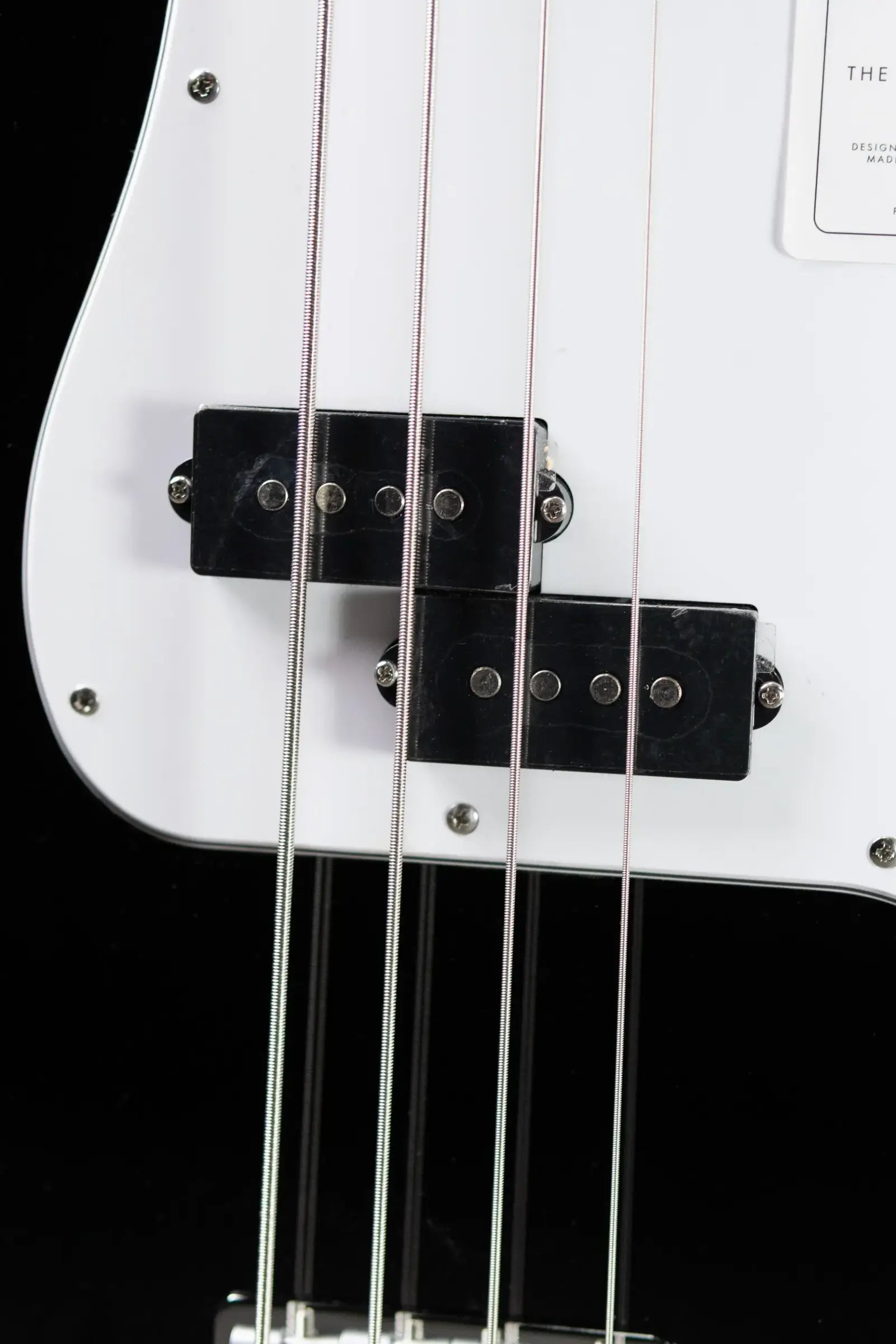 Fender Standard Precision Bass - Black