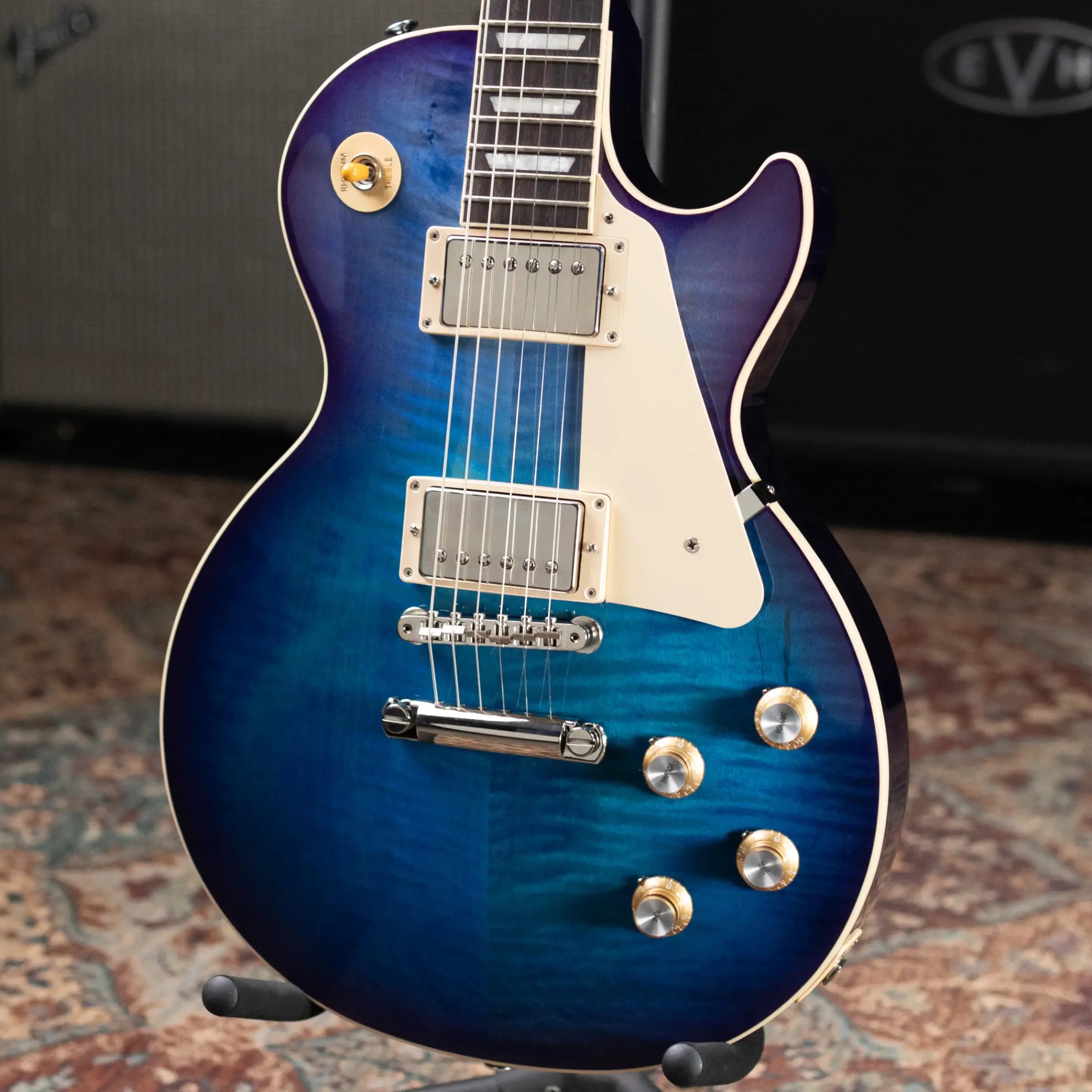 Gibson Les Paul Standard 60s Figured Top Electric Guitar - Blueberry Burst with Hardshell Case