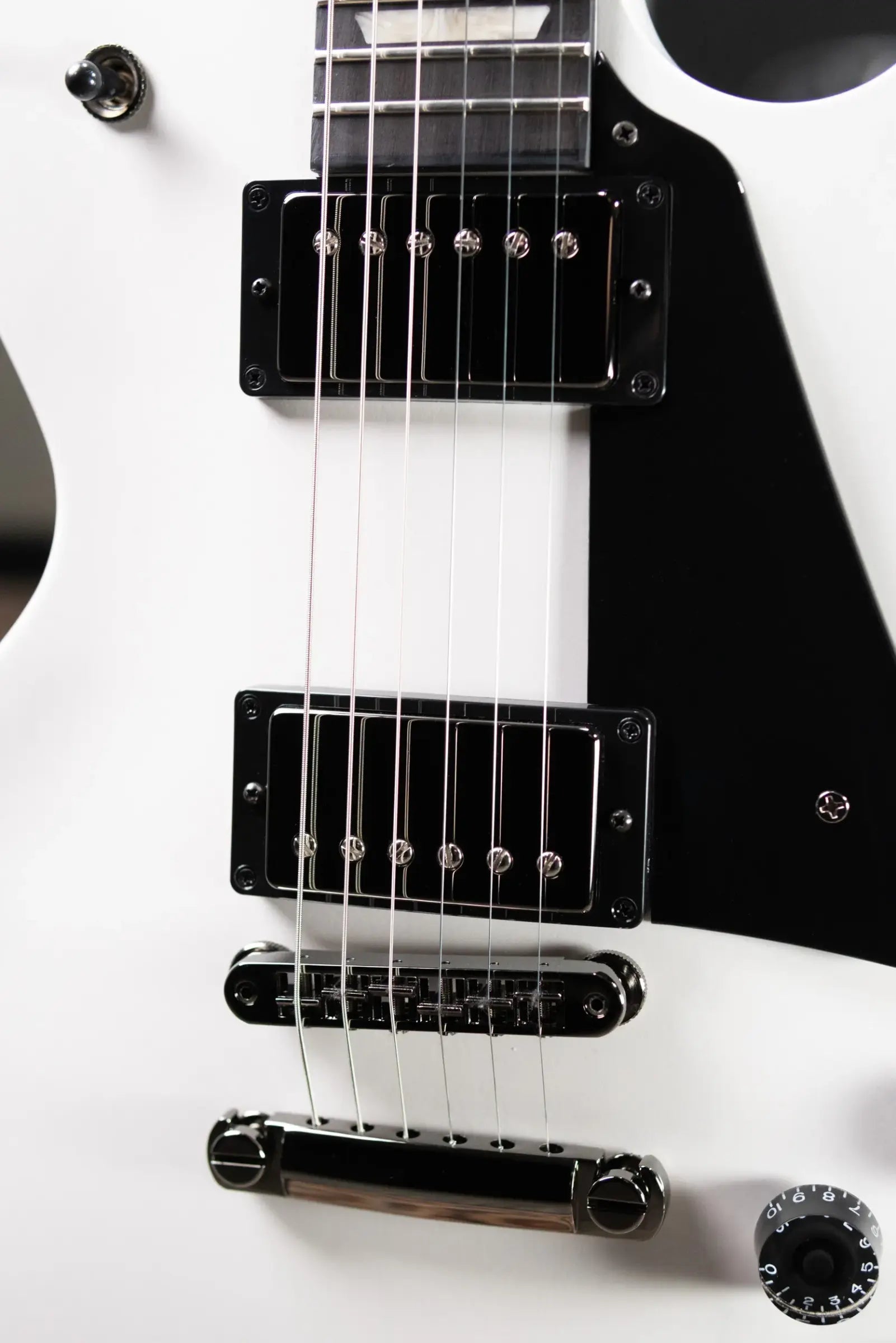 Gibson Les Paul Studio Modern Electric Guitar - Worn White with Gig Bag
