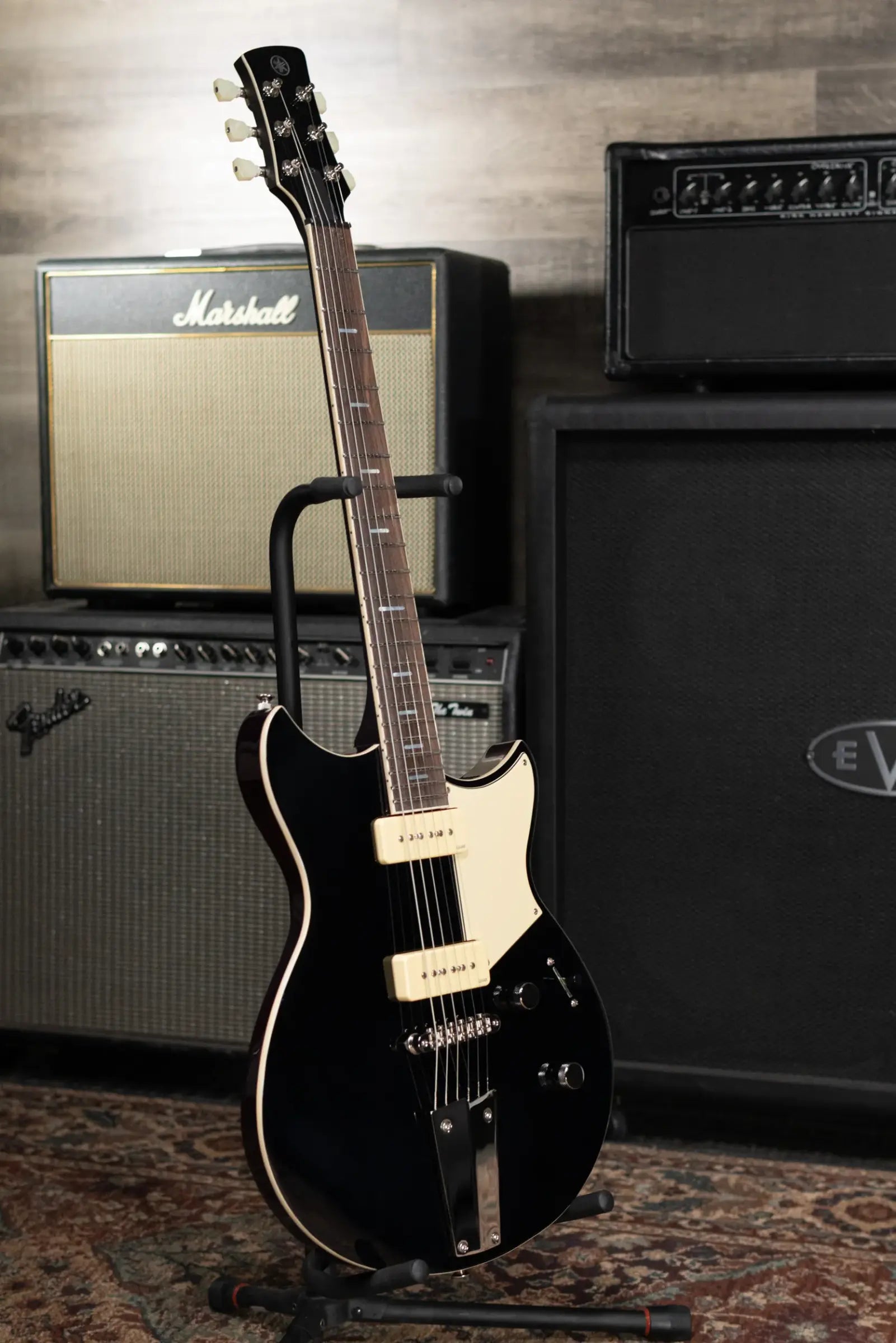 Yamaha RSS02T BL Revstar Standard Electric Guitar - Black with Gig Bag