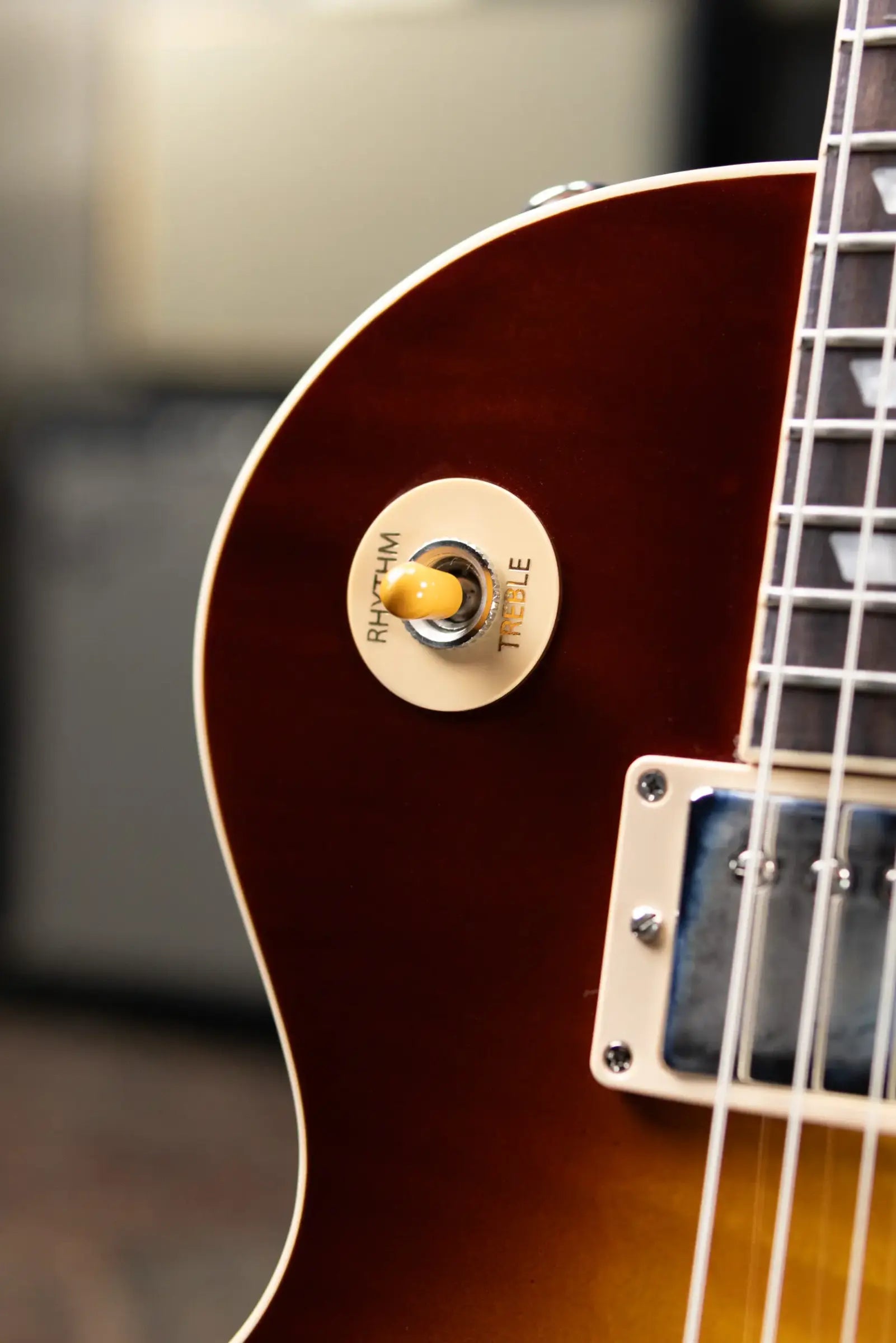 Gibson Les Paul Standard '60s Electric Guitar - Iced Tea with Hardshell Case