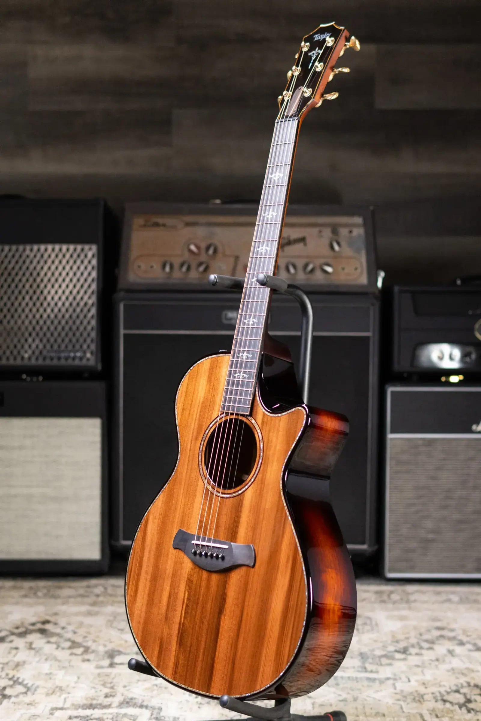 Taylor Builder's Edition 912ce Grand Concert Acoustic/Electric Guitar - Sinker Redwood/Honduran Rosewood with Hardshell Case