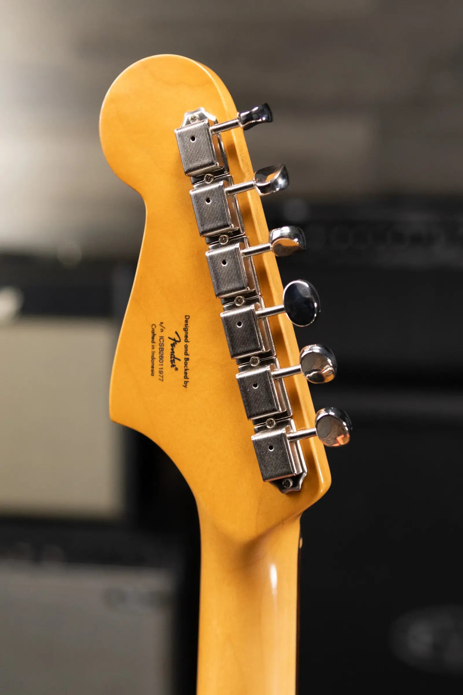 Squier Classic Vibe '60s Jazzmaster Electric Guitar - Tahitian Coral