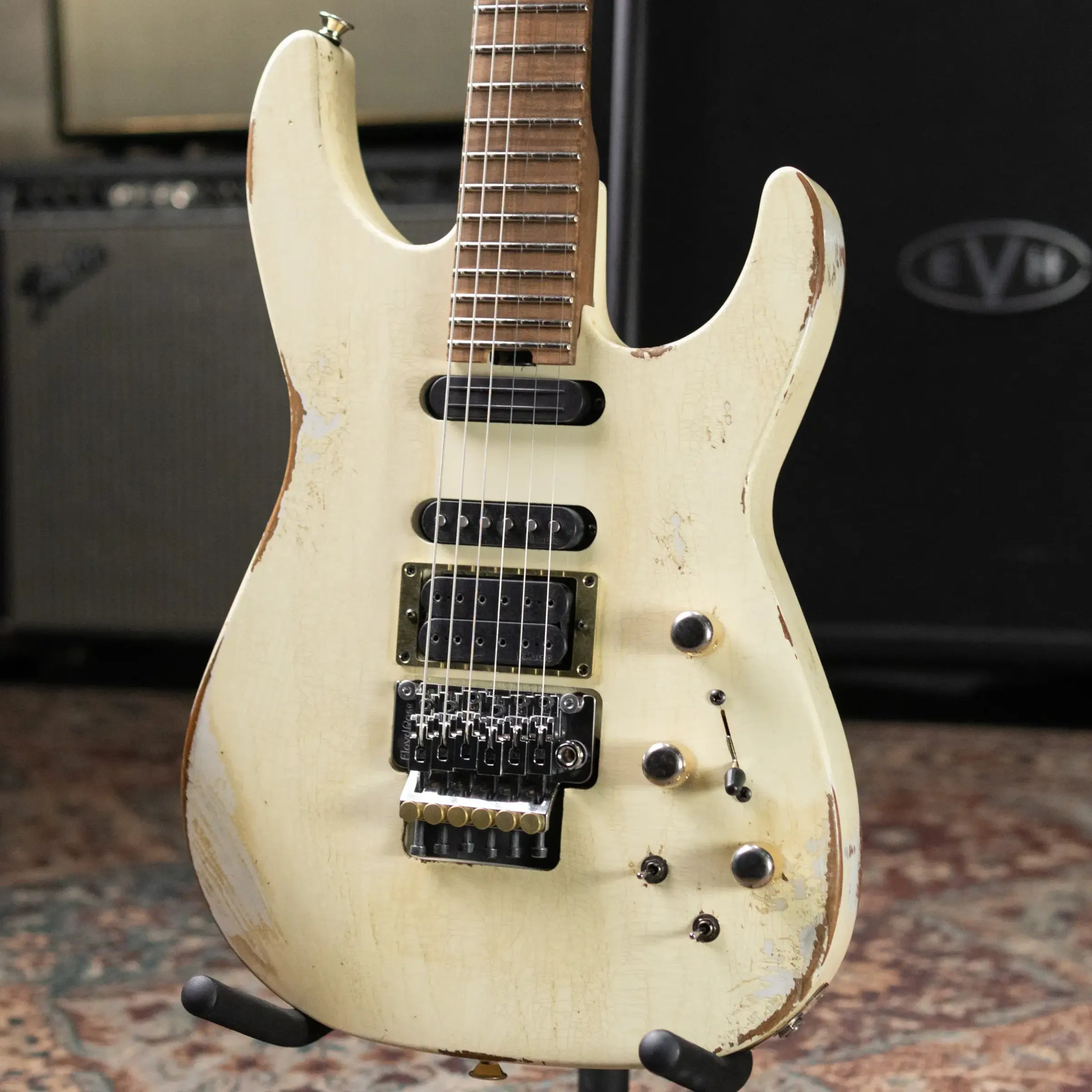 Jackson Custom Shop Special Edition PC1 Phil Collen Signature HSS FR84 Electric Guitar - Nitro Tour Relic Vanilla Shake with Hardshell Case