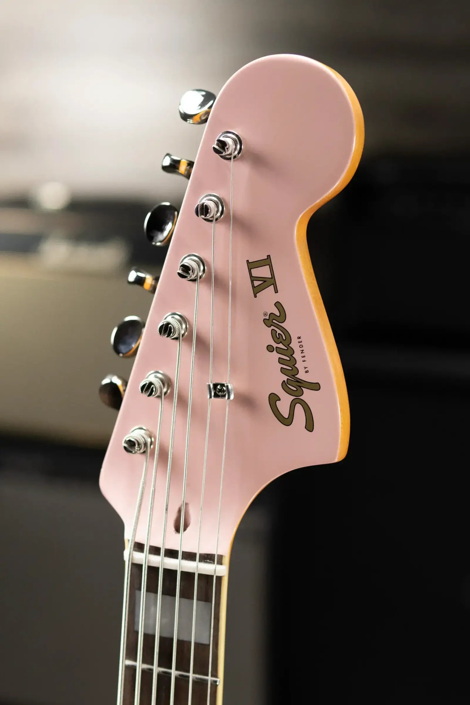 Squier Classic Vibe Bass VI - Shell Pink - Used