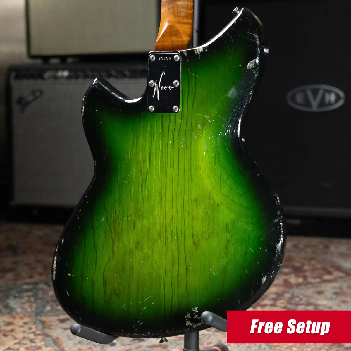 Novo Serus Bass - Cat's Eye Green with Mono Gig Bag- Used