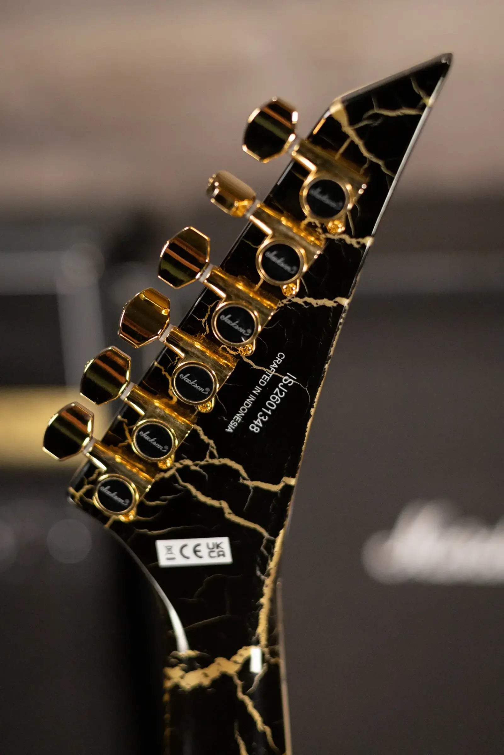 Jackson Pro Plus Series Signature Brandon Ellis Kelly KE27 Electric Guitar - Gold Crackle with Gig Bag