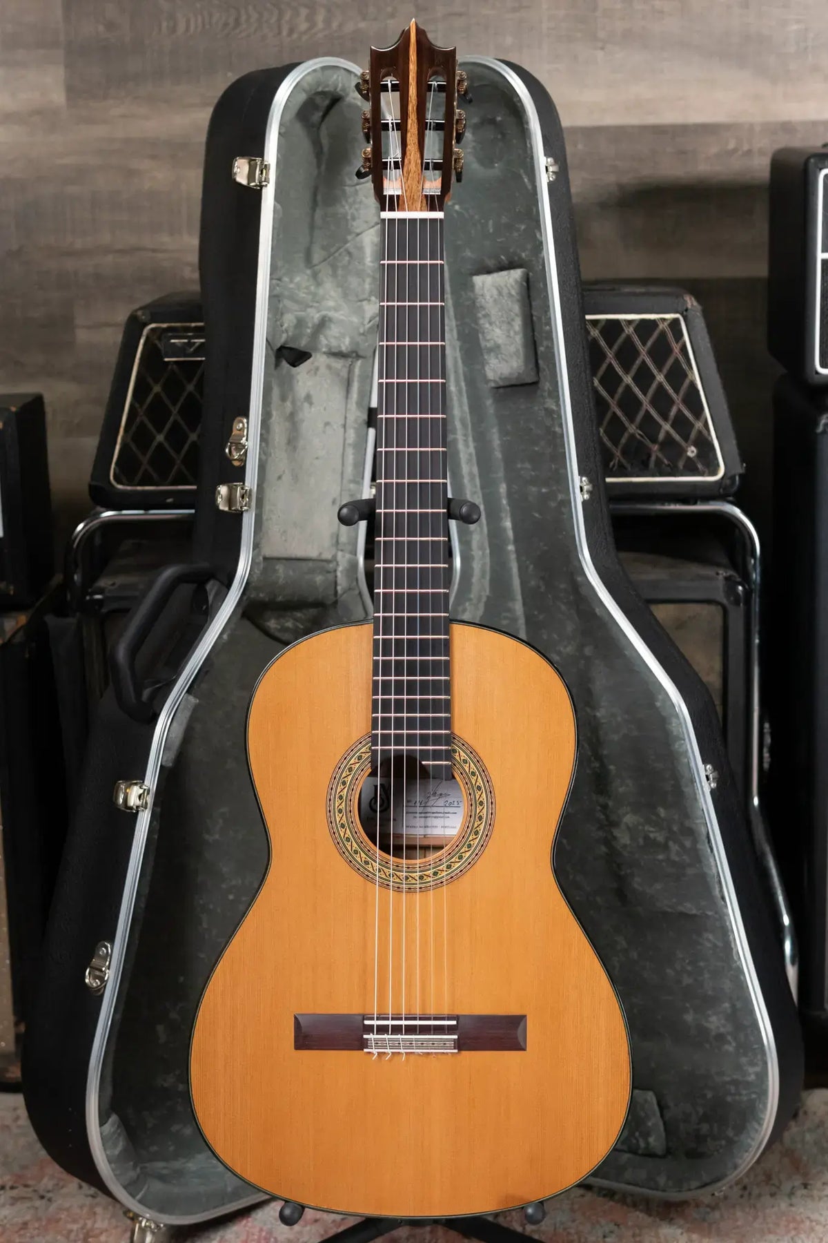 Jose Marques Tradicional Classical Guitar Brazilian Rosewood with Hardshell Case 67afad867be42