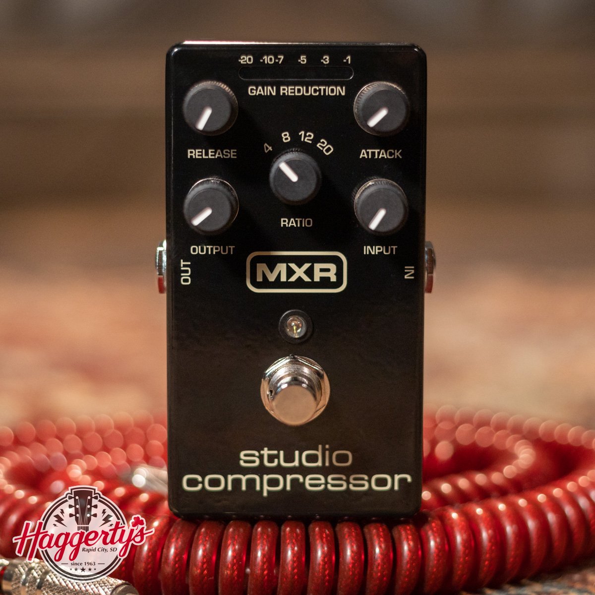MXR M76 Studio Compressor Guitar Effects Pedal - Floor Model Demo