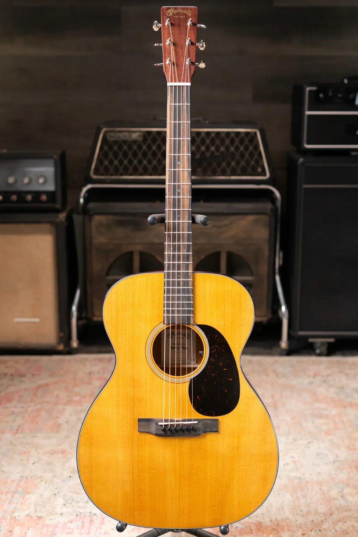 Martin 000E Retro Plus Acoustic/Electric Guitar with Gig Bag