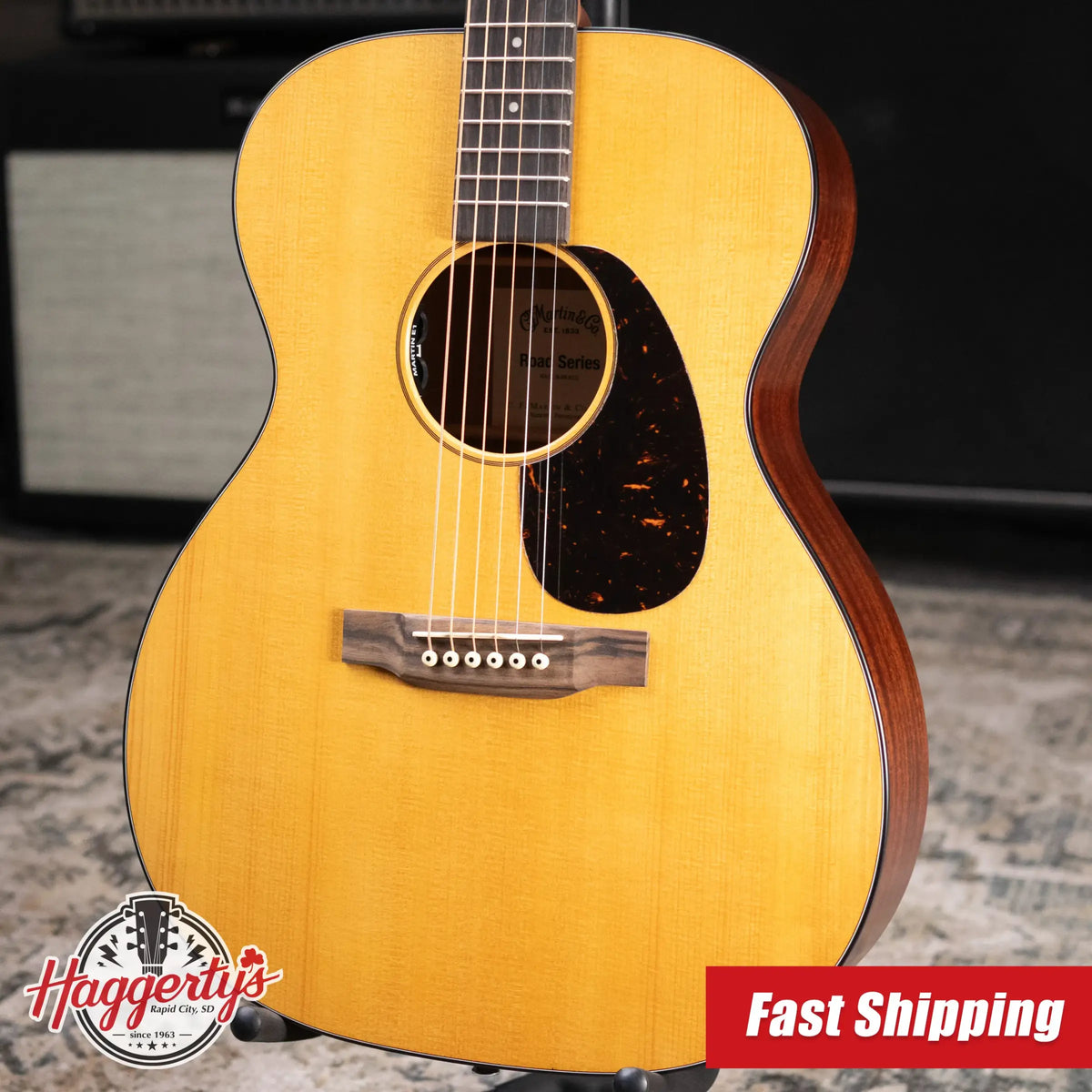 Martin 000-10E Retro Acoustic/Electric Guitar - Spruce/Sapele with Gig Bag - Demo