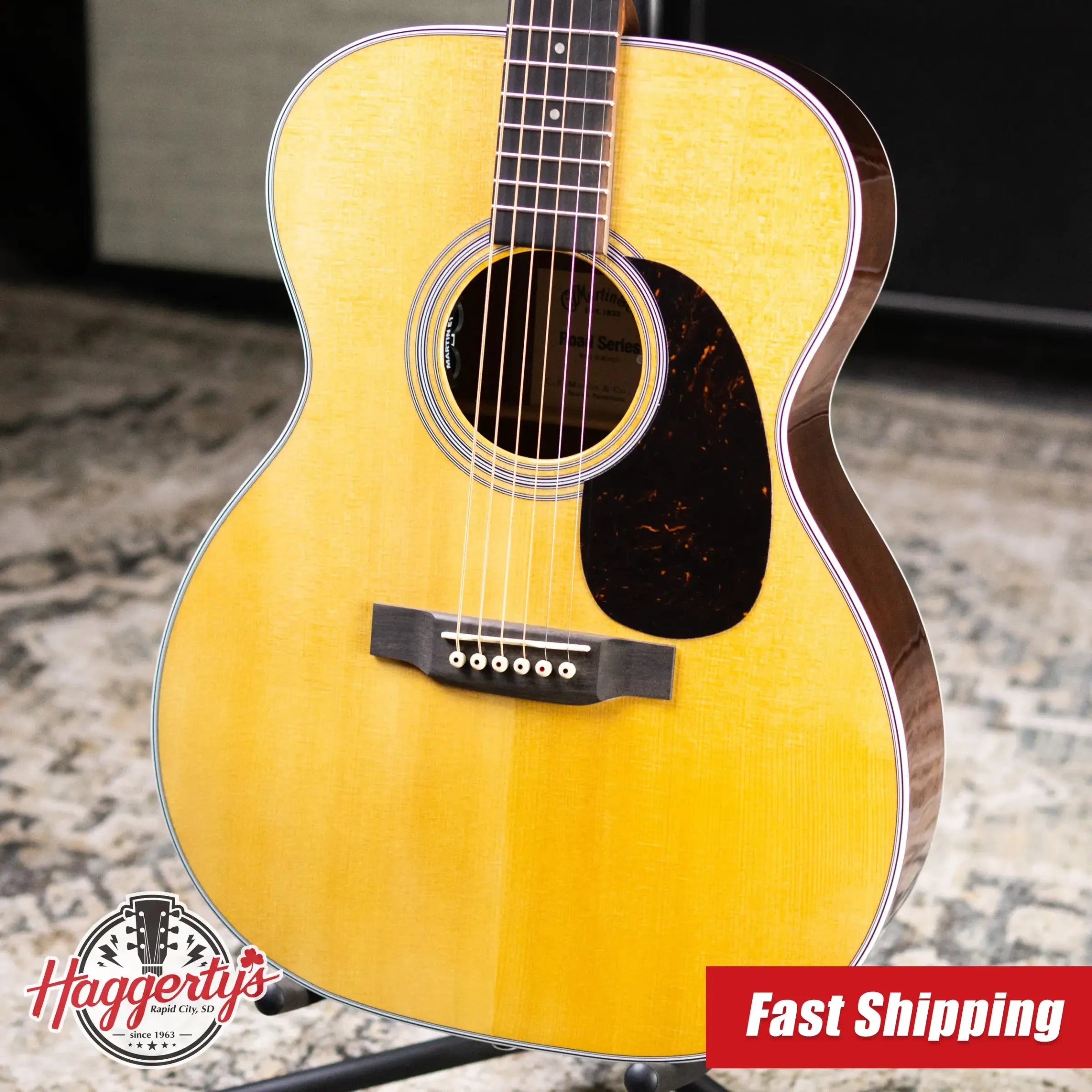 Martin 000-13E Retro Acoustic/Electric Guitar - Spruce/Walnut with Gig Bag