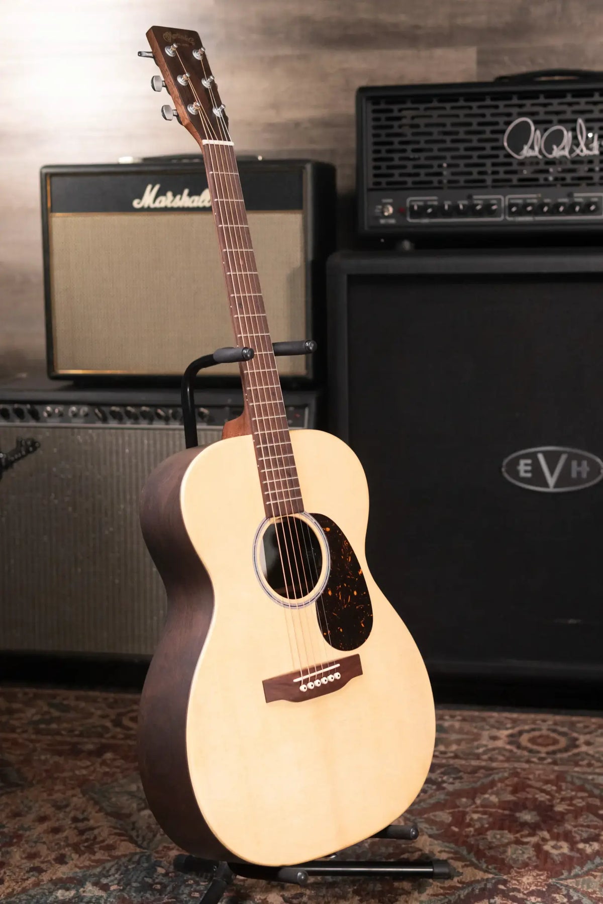 Martin 000-X2E Acoustic/Electric Guitar - Brazilian Rosewood with Gig Bag - Demo