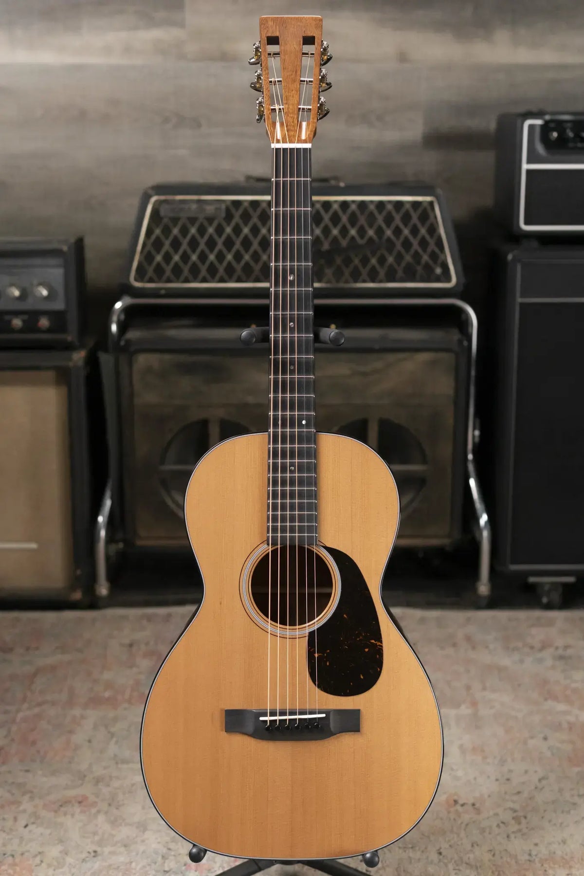 Martin Custom Old Style 18 0 Acoustic Guitar - Flamed Mahogany/Western Red Cedar with Hardshell Case
