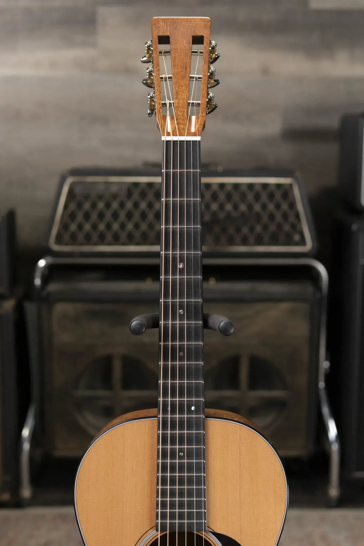 Martin Custom Old Style 18 0 Acoustic Guitar - Flamed Mahogany/Western Red Cedar with Hardshell Case