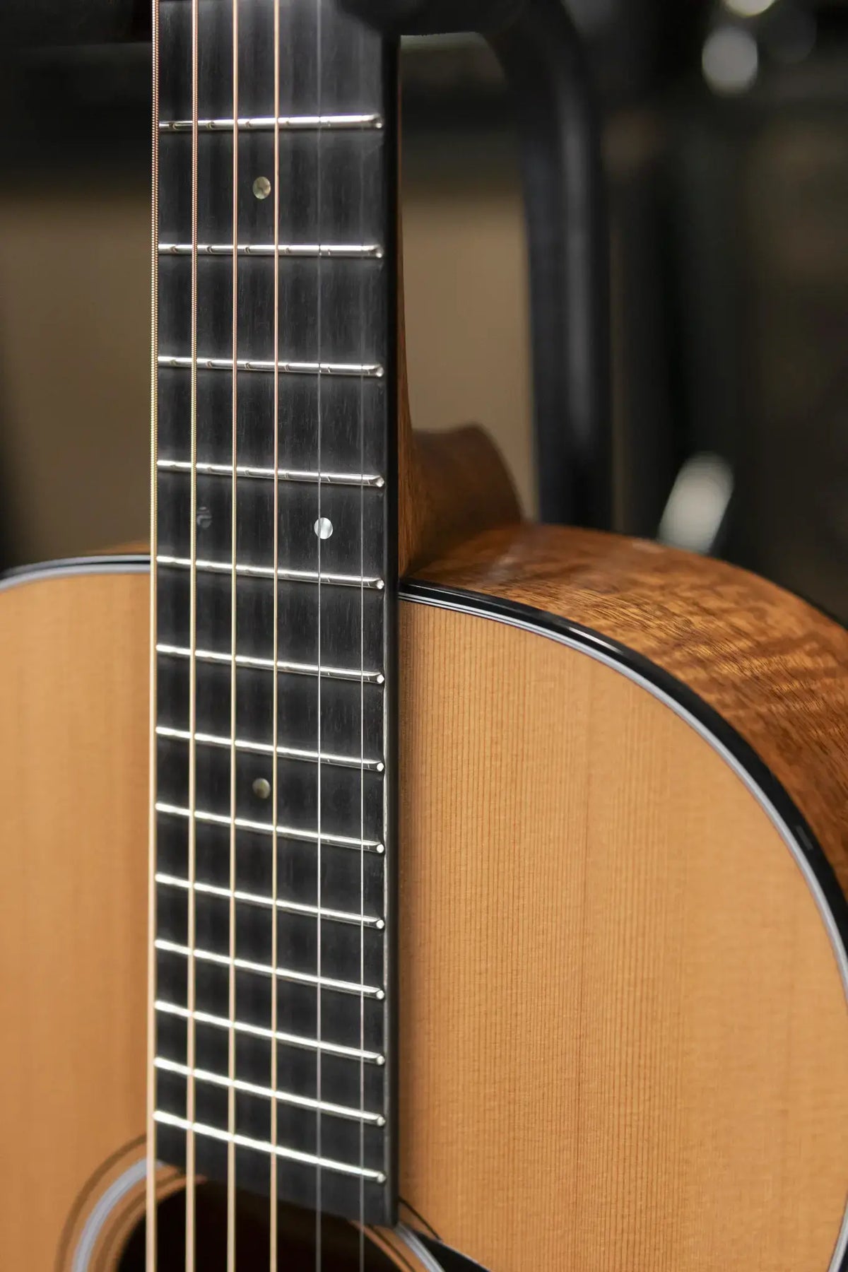 Martin Custom Old Style 18 0 Acoustic Guitar - Flamed Mahogany/Western Red Cedar with Hardshell Case