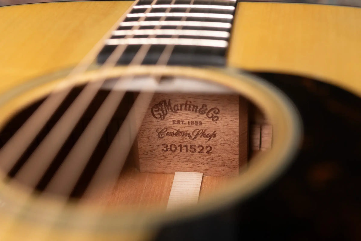 Martin Custom Shop D-18 Dreadnought Mahogany/Adirondack Spruce Acoustic Guitar with Hardshell Case