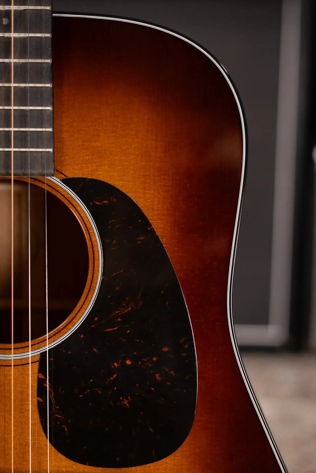 Martin D-18 Standard Series Acoustic Guitar - 1933 Ambertone with Hardshell Case