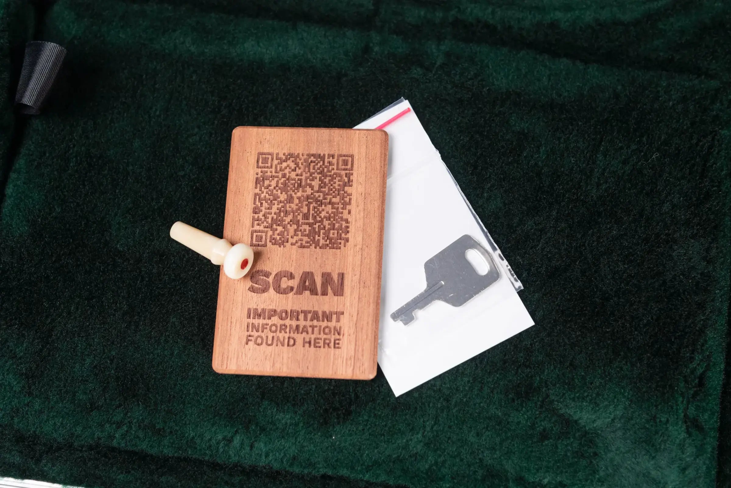 Martin D-28 StreetLegend Standard Series Acoustic Guitar - Natural with Hardshell Case