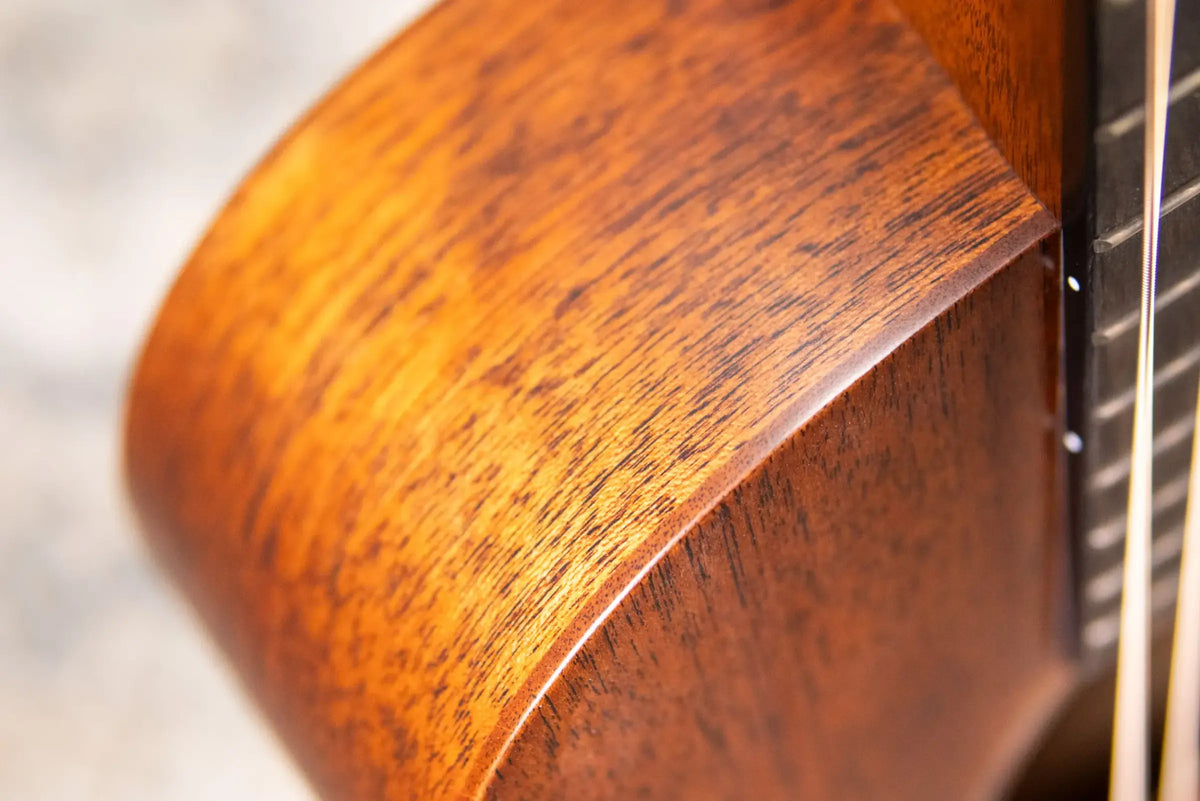 Martin Limited Edition 0-17 Standard Series Acoustic Guitar - All Mahogany with Hardshell Case