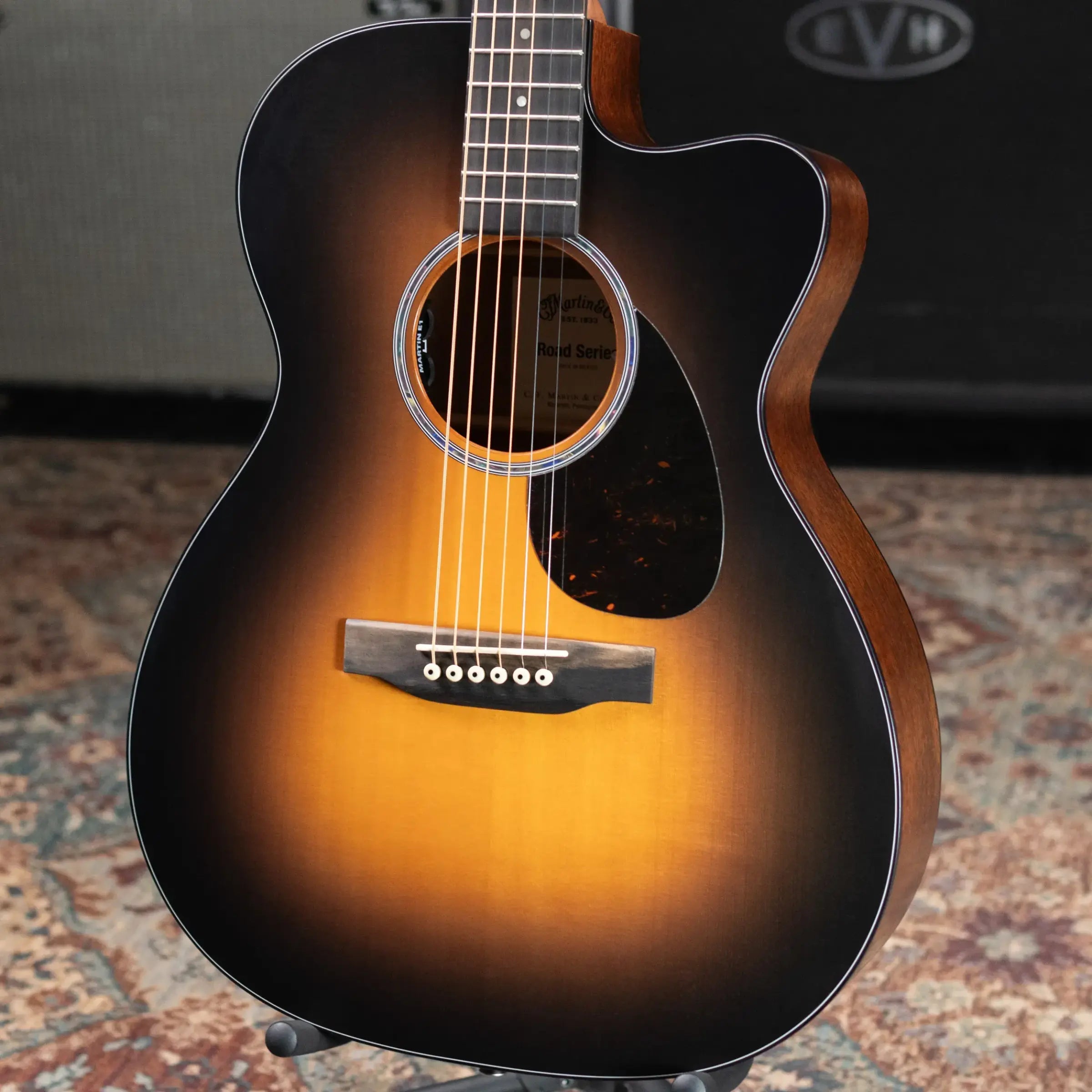 Martin OMC-10E Modern Acoustic/Electric Guitar - 1935 Sunburst with Gig Bag