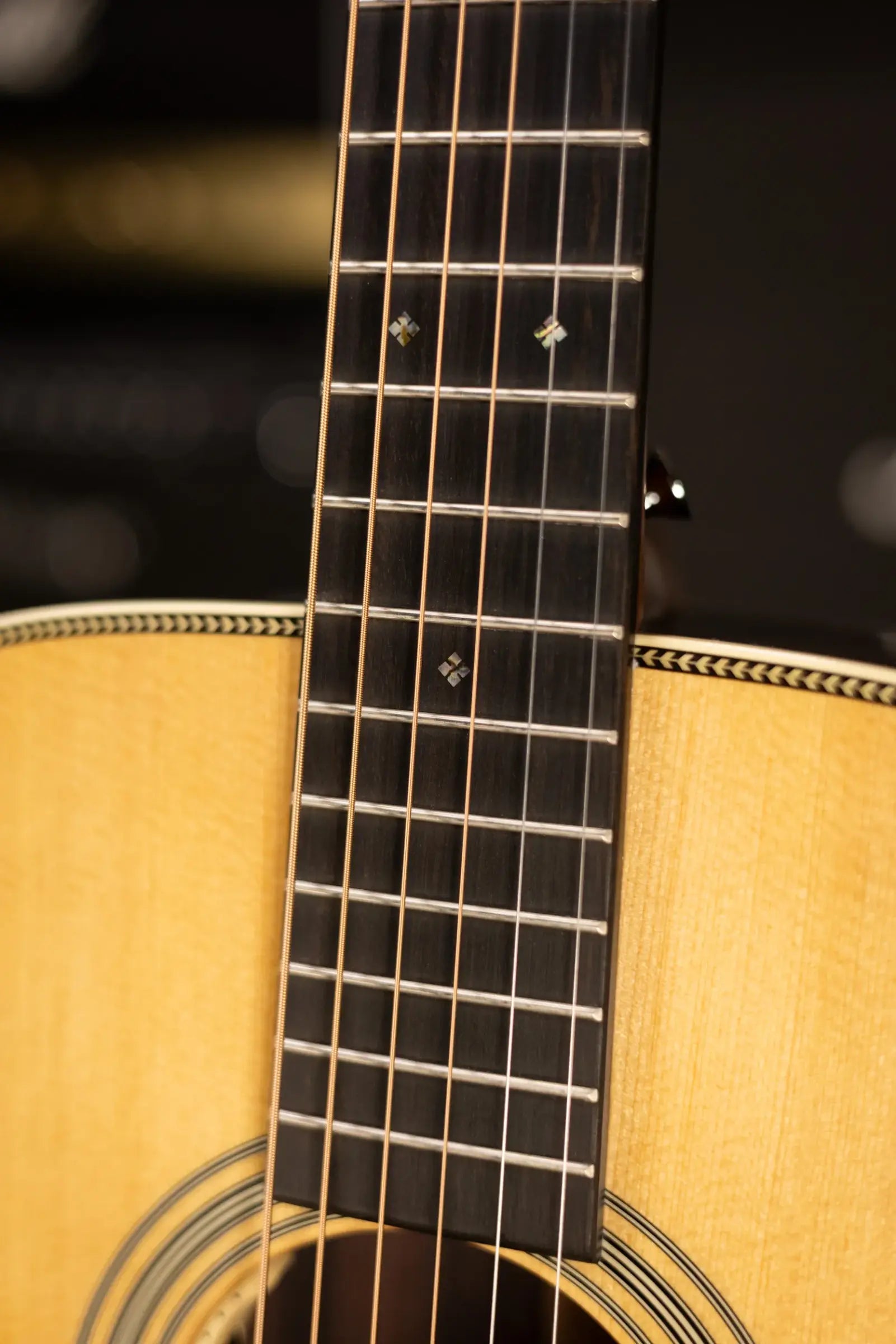 Martin OM-28E Standard Series Acoustic/Electric Guitar with Hardshell Case