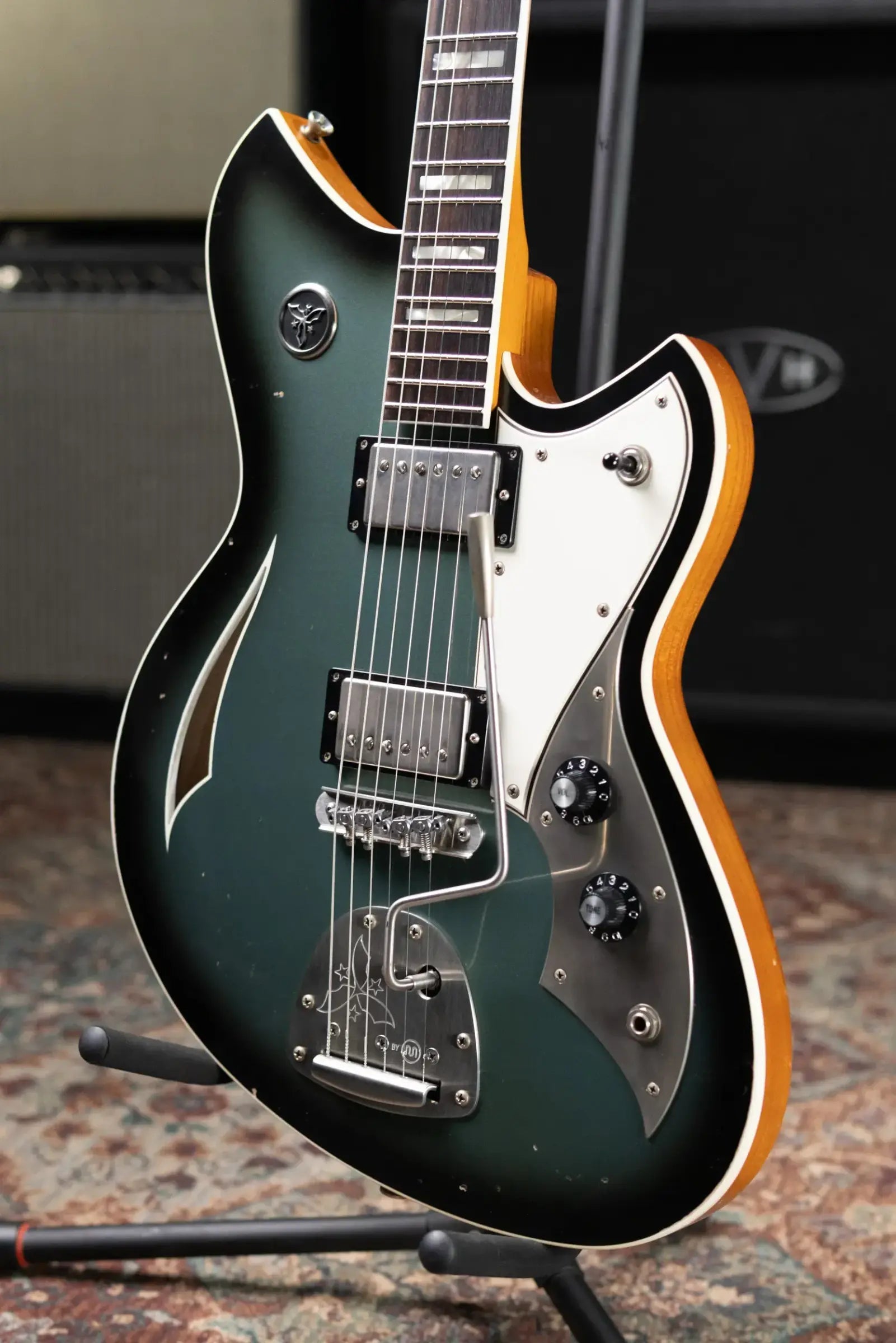 Novo Dealer Limited Miris JHH Electric Guitar - Pelham Burst with Gig Bag