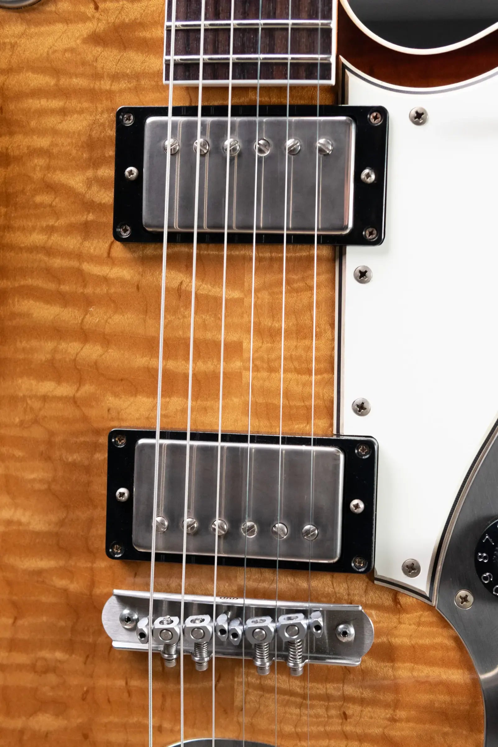 Novo Dealer Limited Miris JHH Semi-Hollow Electric Guitar - Amber Burst with Gig Bag