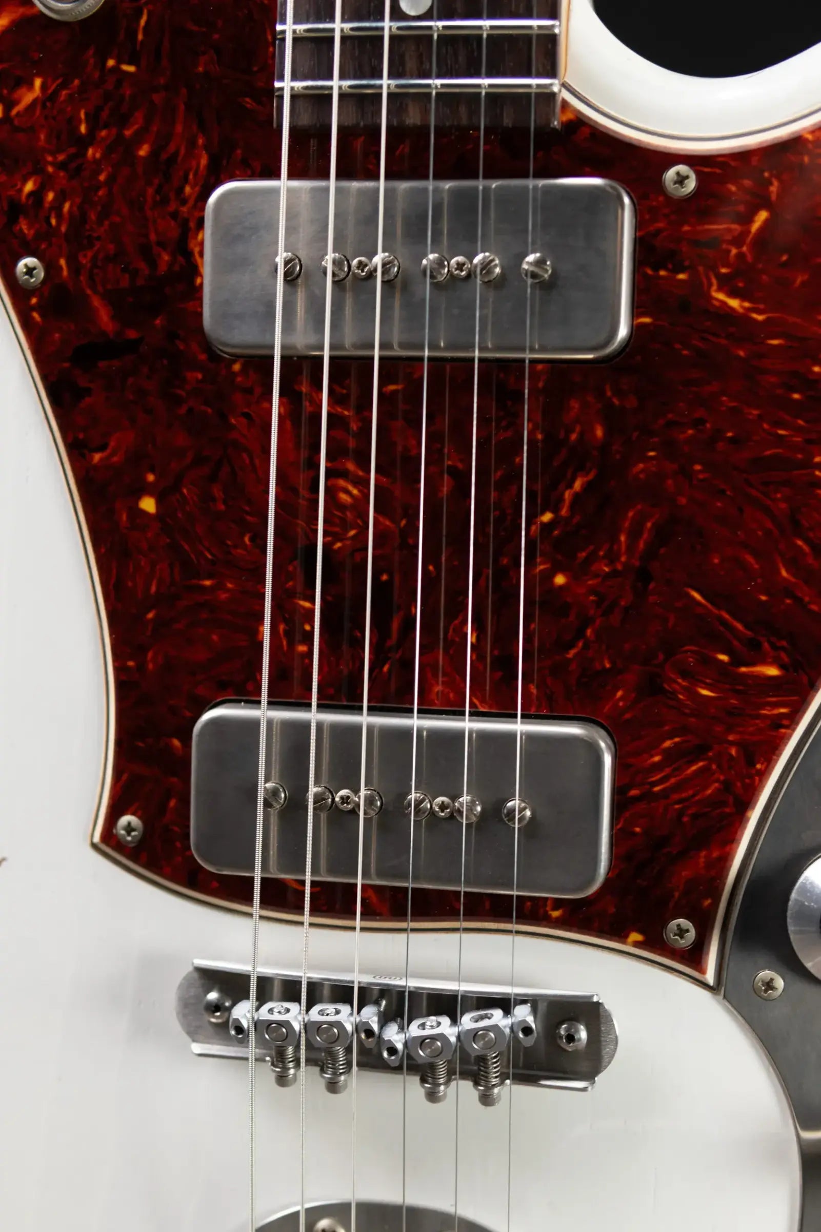 Novo Limited Serus J Electric Guitar - Olympic White over Aztec Gold with Gig Bag