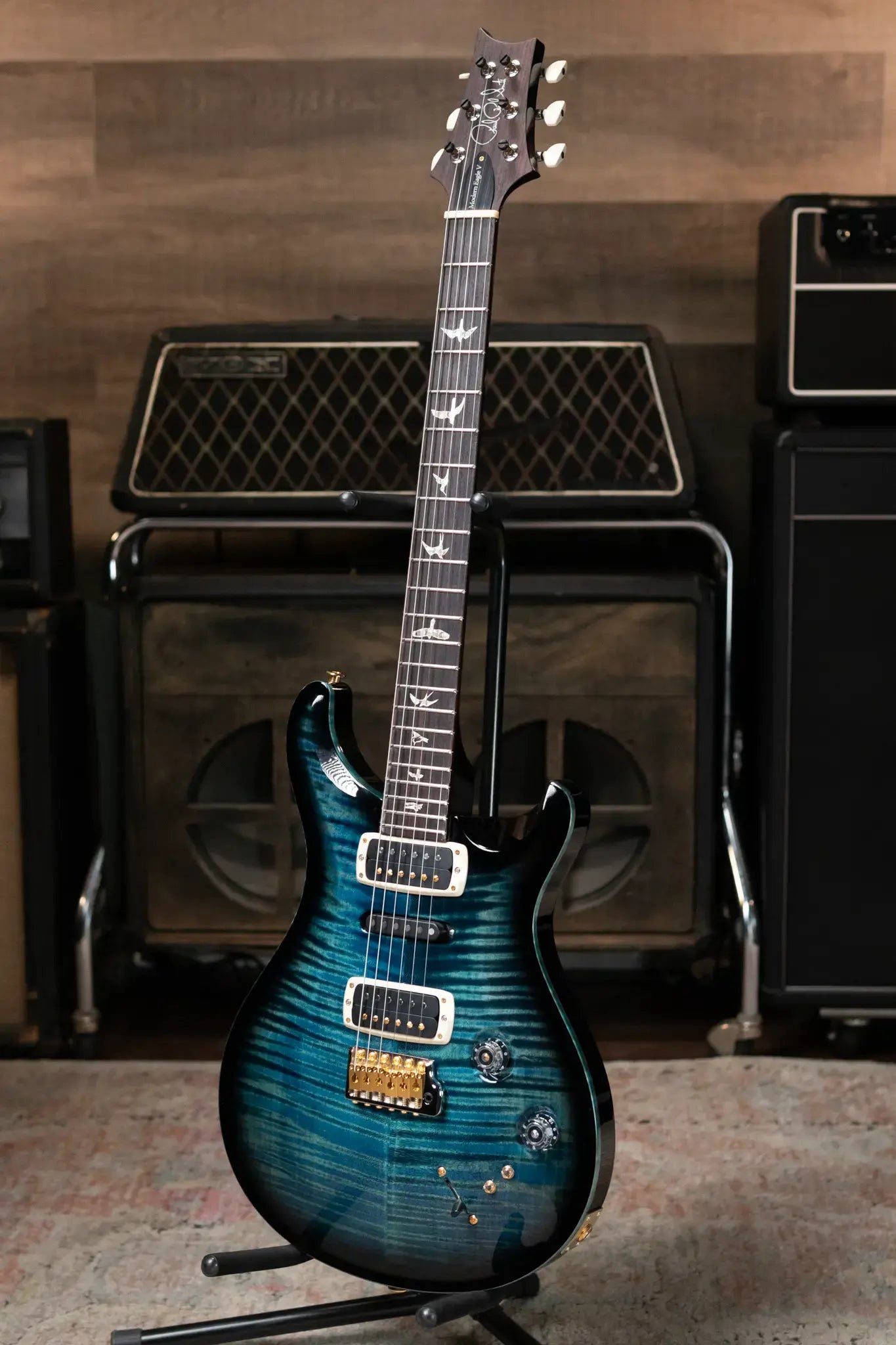 PRS Modern Eagle V Flame Maple 10-Top Electric Guitar - Cobalt Smokeburst with Hardshell Case
