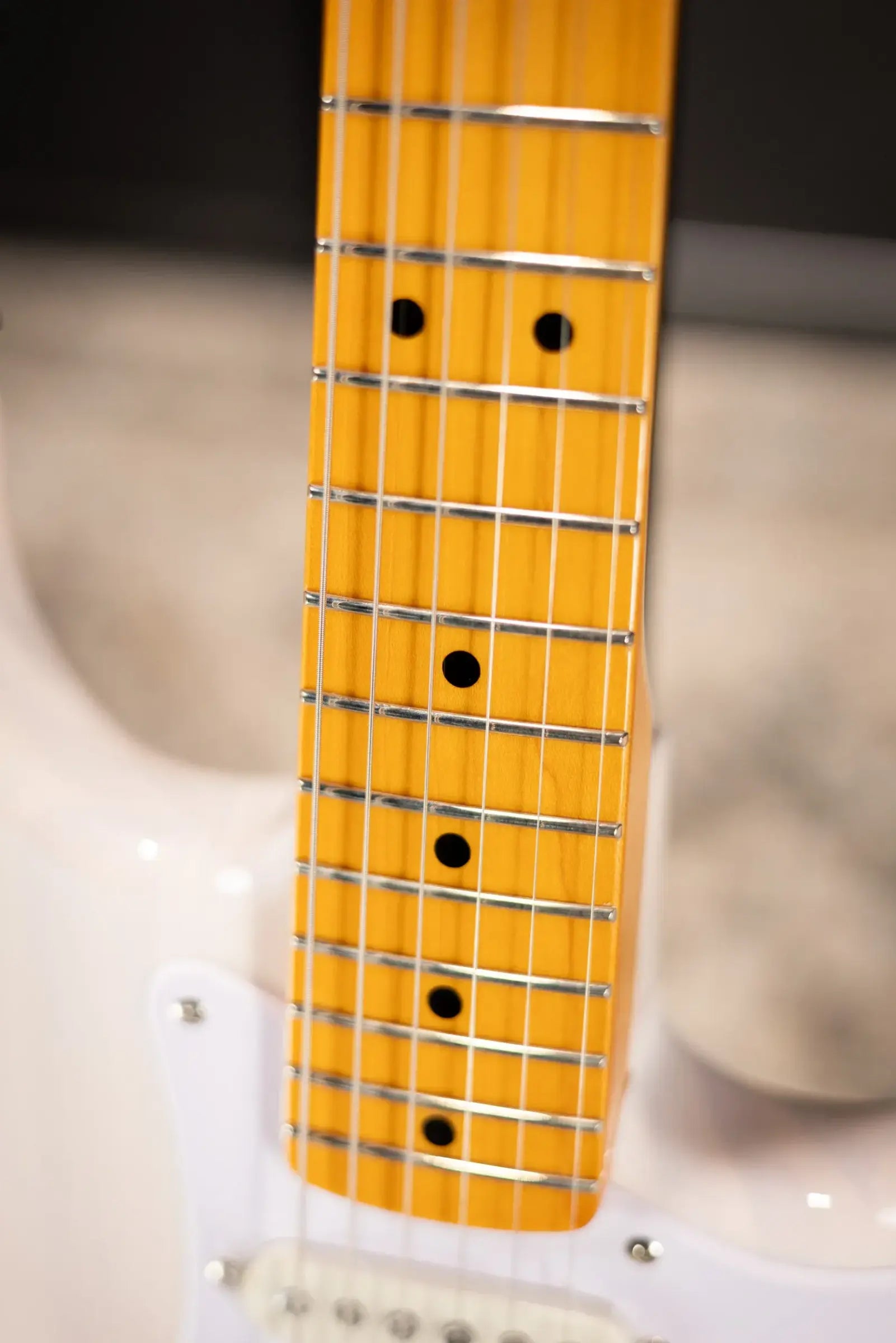 Squier Classic Vibe '50s Stratocaster Electric Guitar - White Blonde