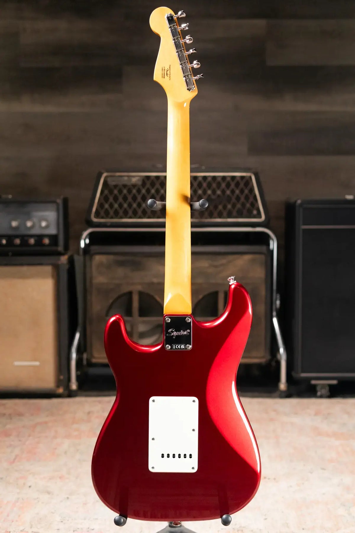 Squier Classic Vibe '60s Stratocaster Electric Guitar - Candy Apple Red