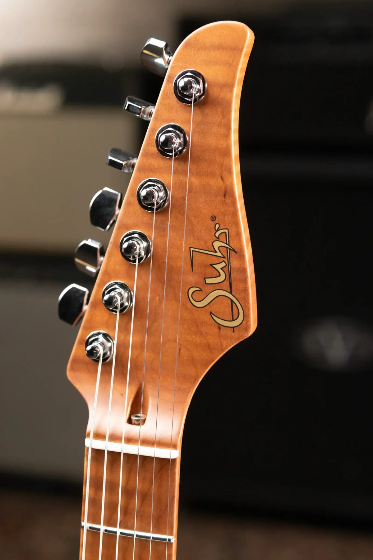 Suhr Modern Antique LE Electric Guitar - Vintage Yellow with Hardshell Case - Demo