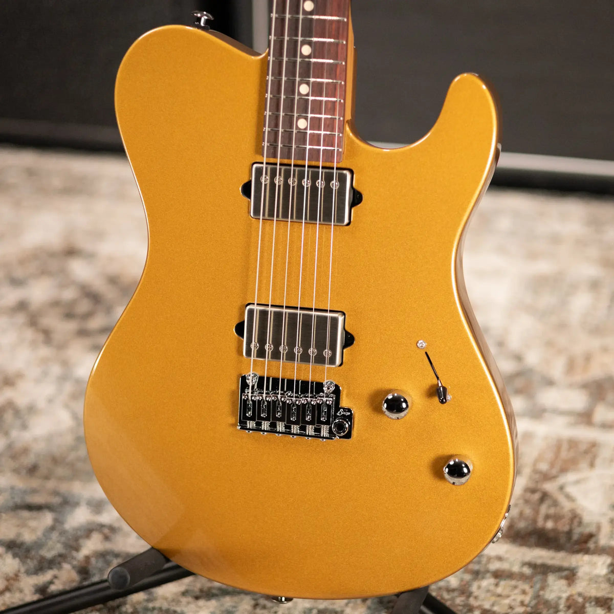 Suhr Oso Short Scale Electric Guitar - Rose Gold with Softshell Gig Bag