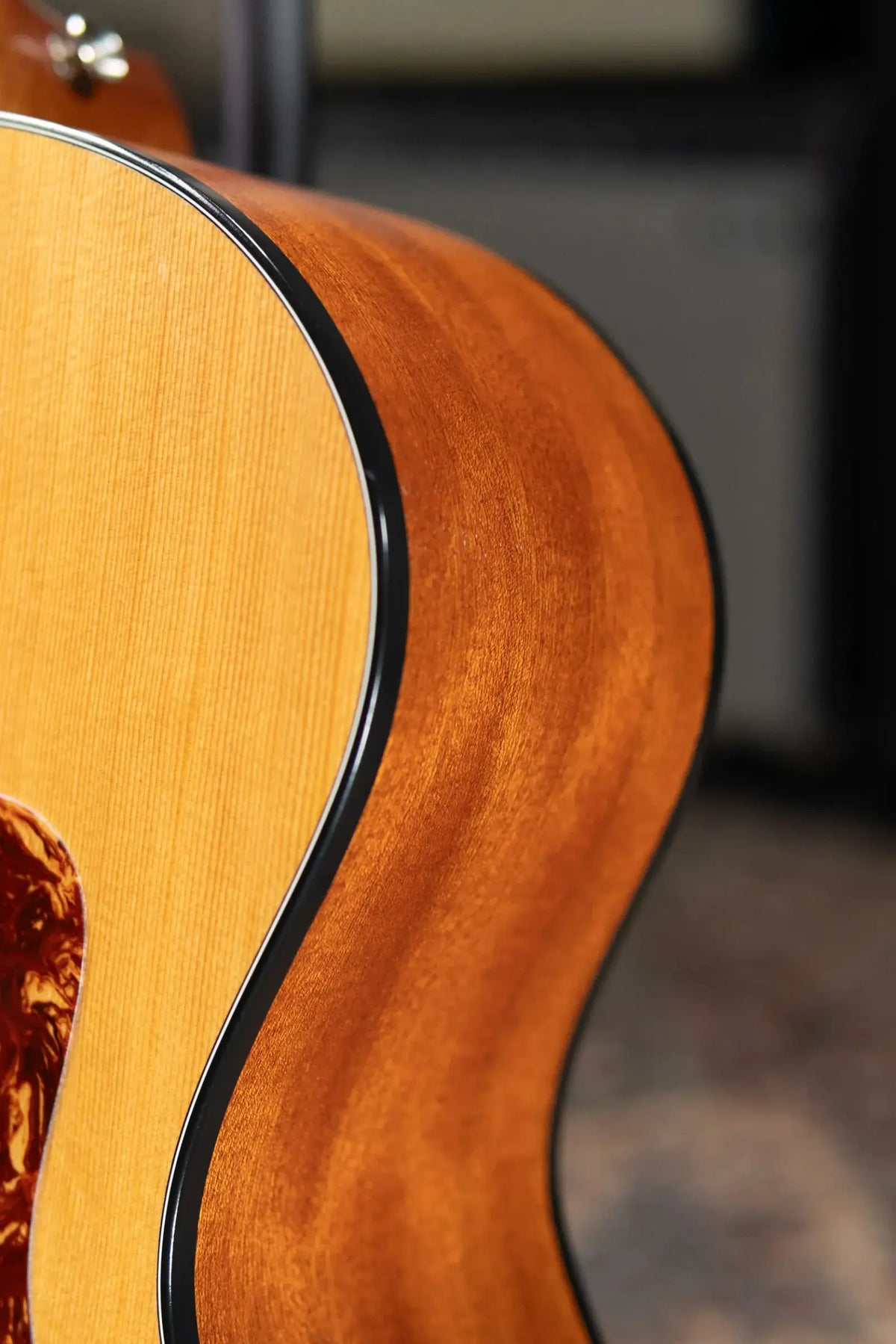 Taylor 114 Grand Auditorium Acoustic Guitar - Natural with Hardshell Case - Used