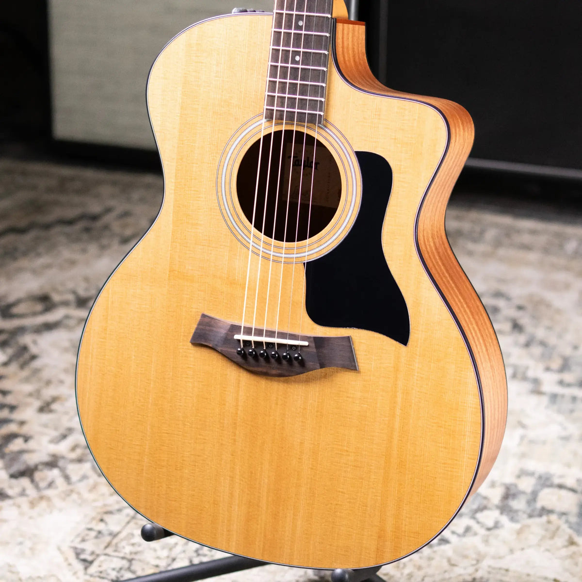 Taylor 114ce Grand Auditorium Acoustic/Electric Guitar with Gig Bag