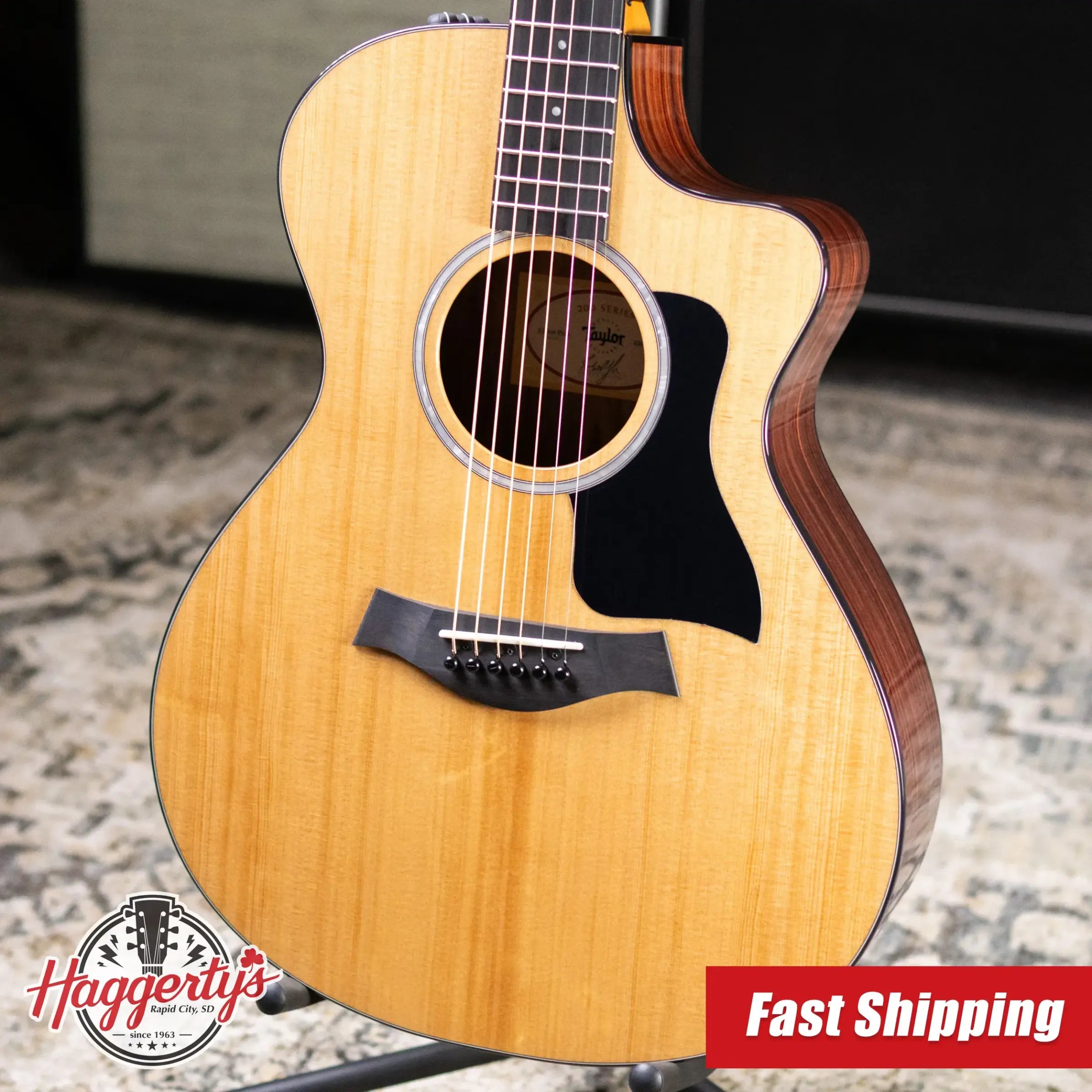 Taylor 212ce Plus Grand Concert Acoustic/Electric Guitar with Aerocase