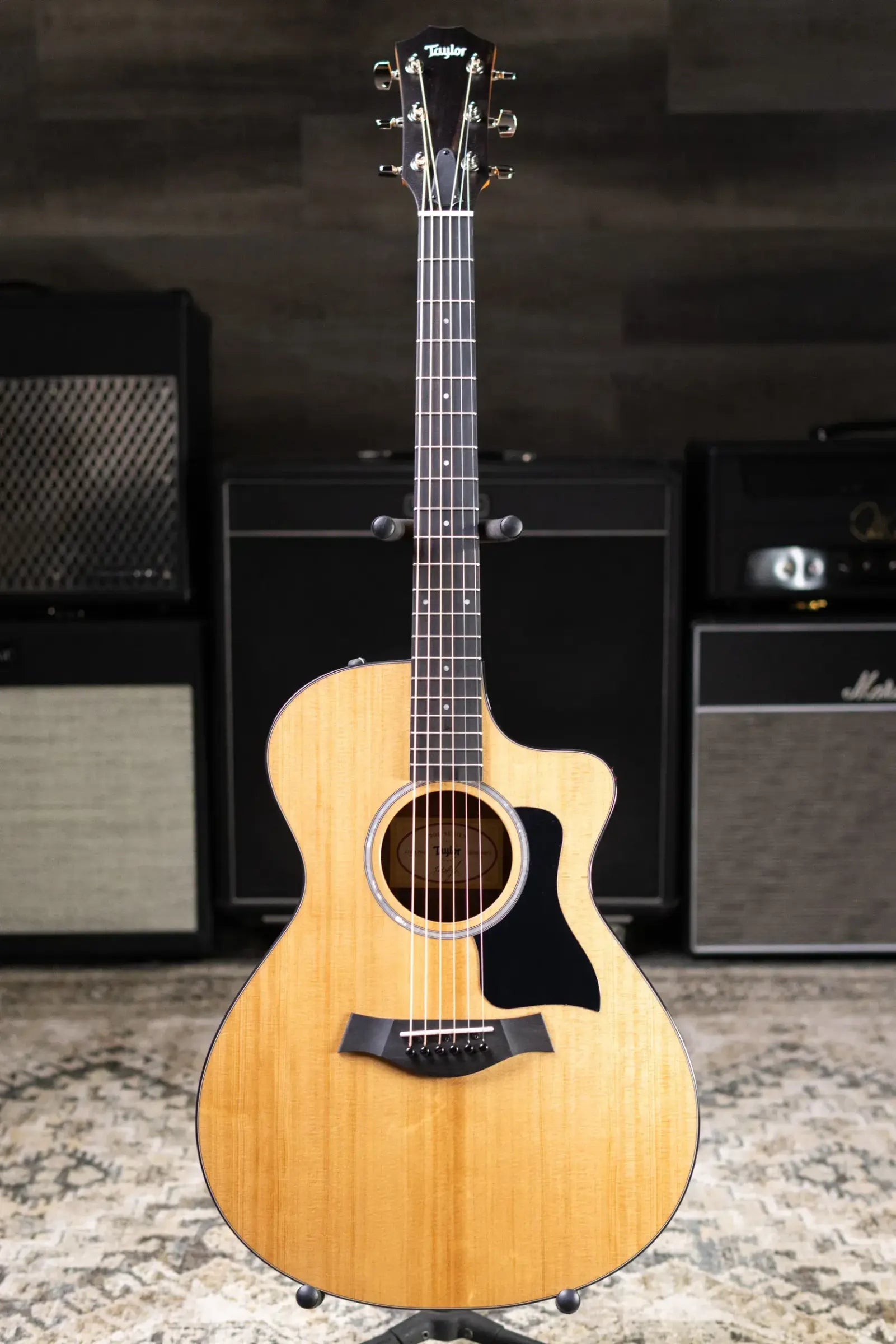 Taylor 212ce Plus Grand Concert Acoustic/Electric Guitar with Aerocase