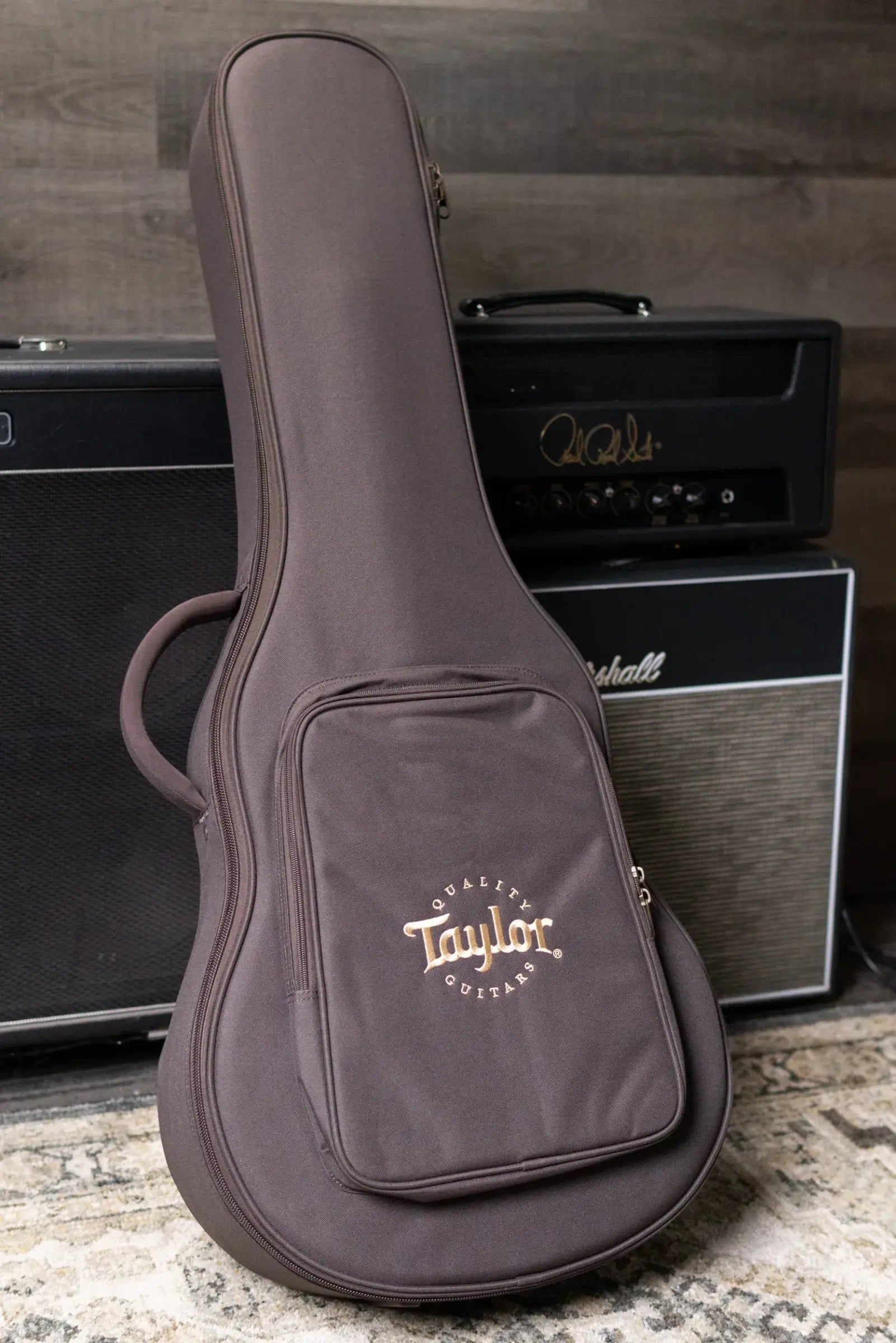 Taylor 212ce Plus Grand Concert Acoustic/Electric Guitar with Aerocase