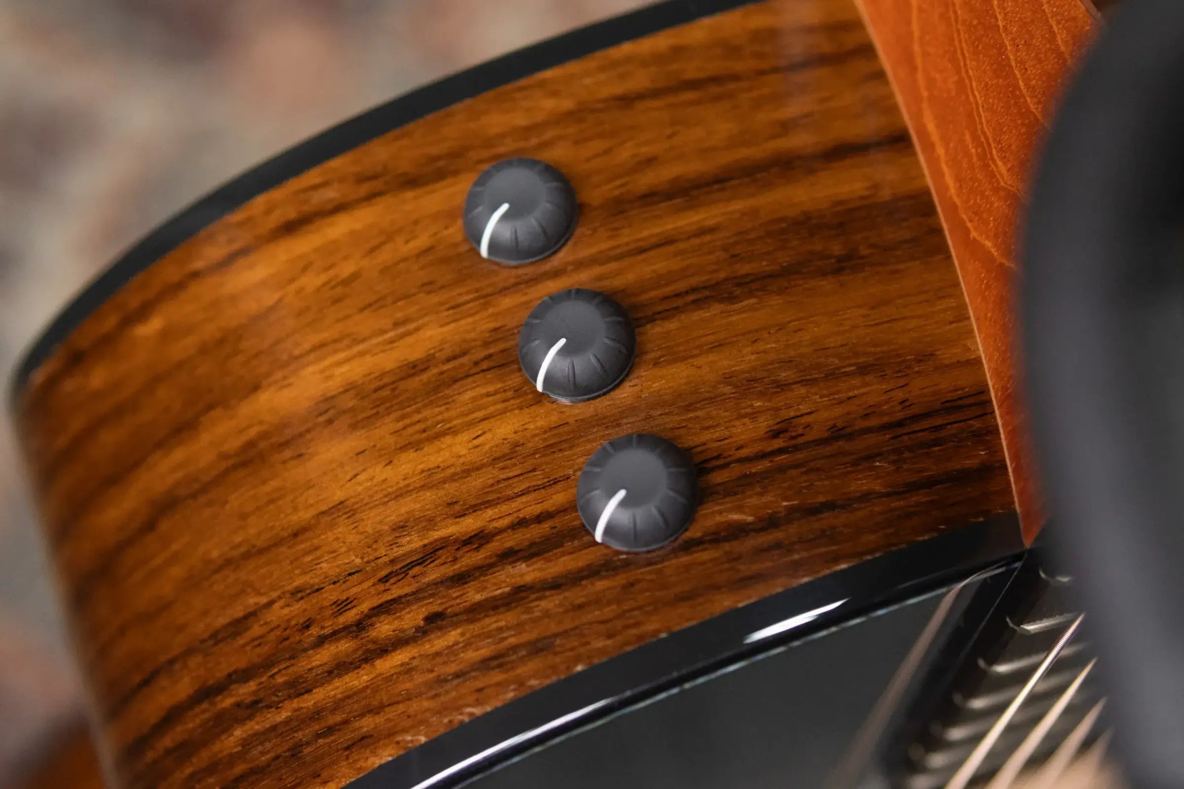 Taylor 214ce DLX Sunset Blvd Grand Auditorium Acoustic/Electric Guitar - Silverburst with Hardshell Case - Prototype