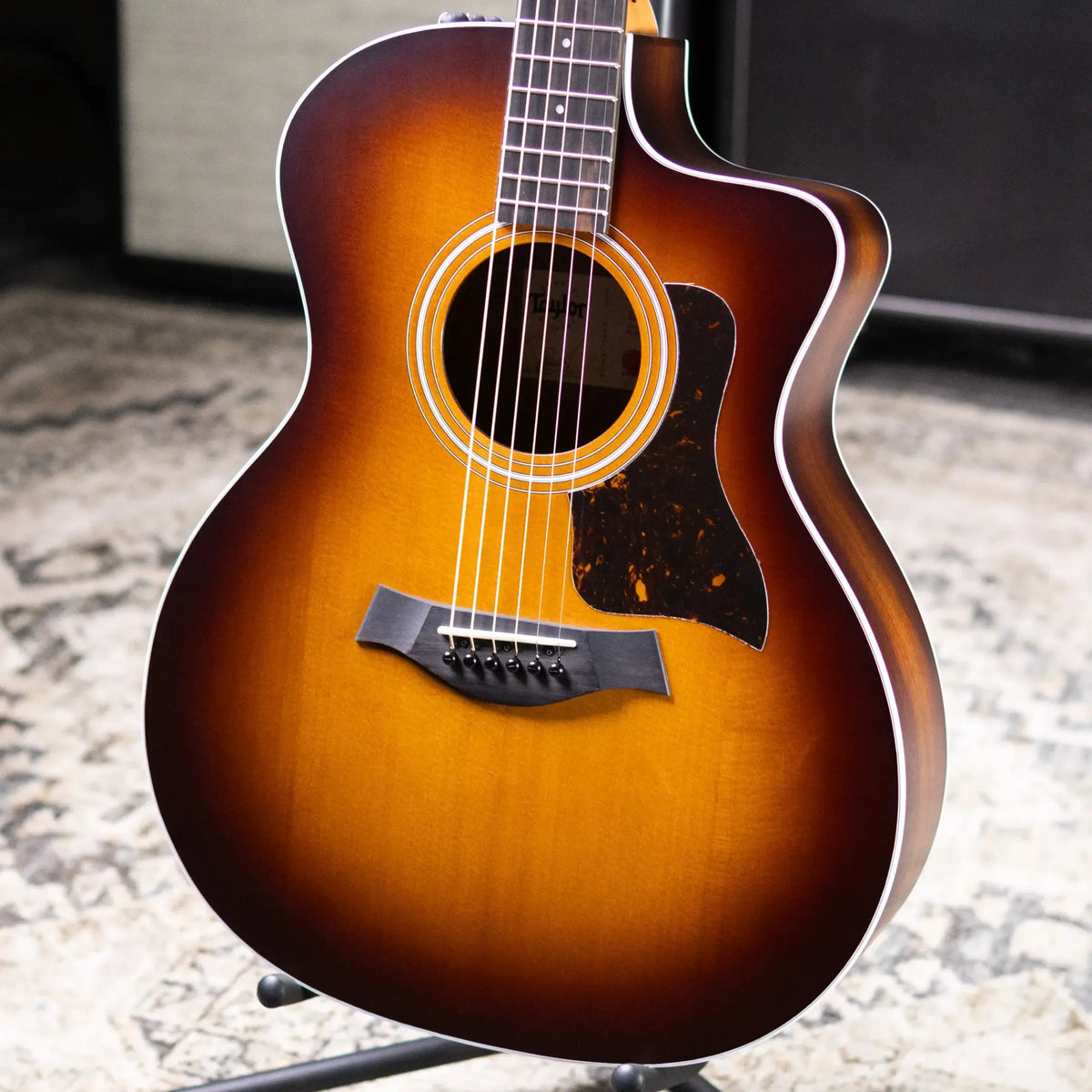 Taylor 214ce Grand Auditorium Acoustic/Electric Guitar - Shaded Edge Burst with Gig Bag