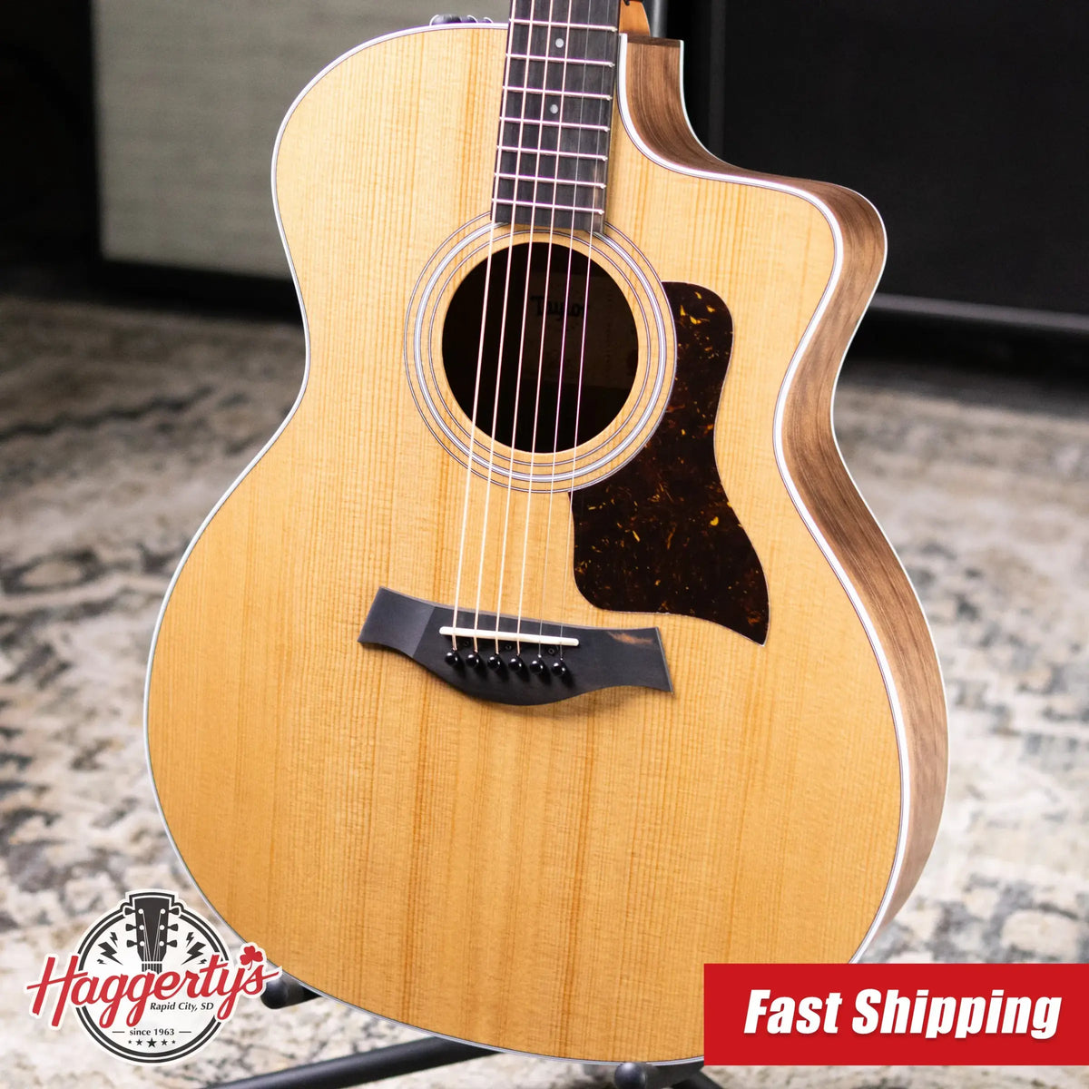 Taylor 214ce Grand Auditorium Acoustic/Electric Guitar with Gig Bag