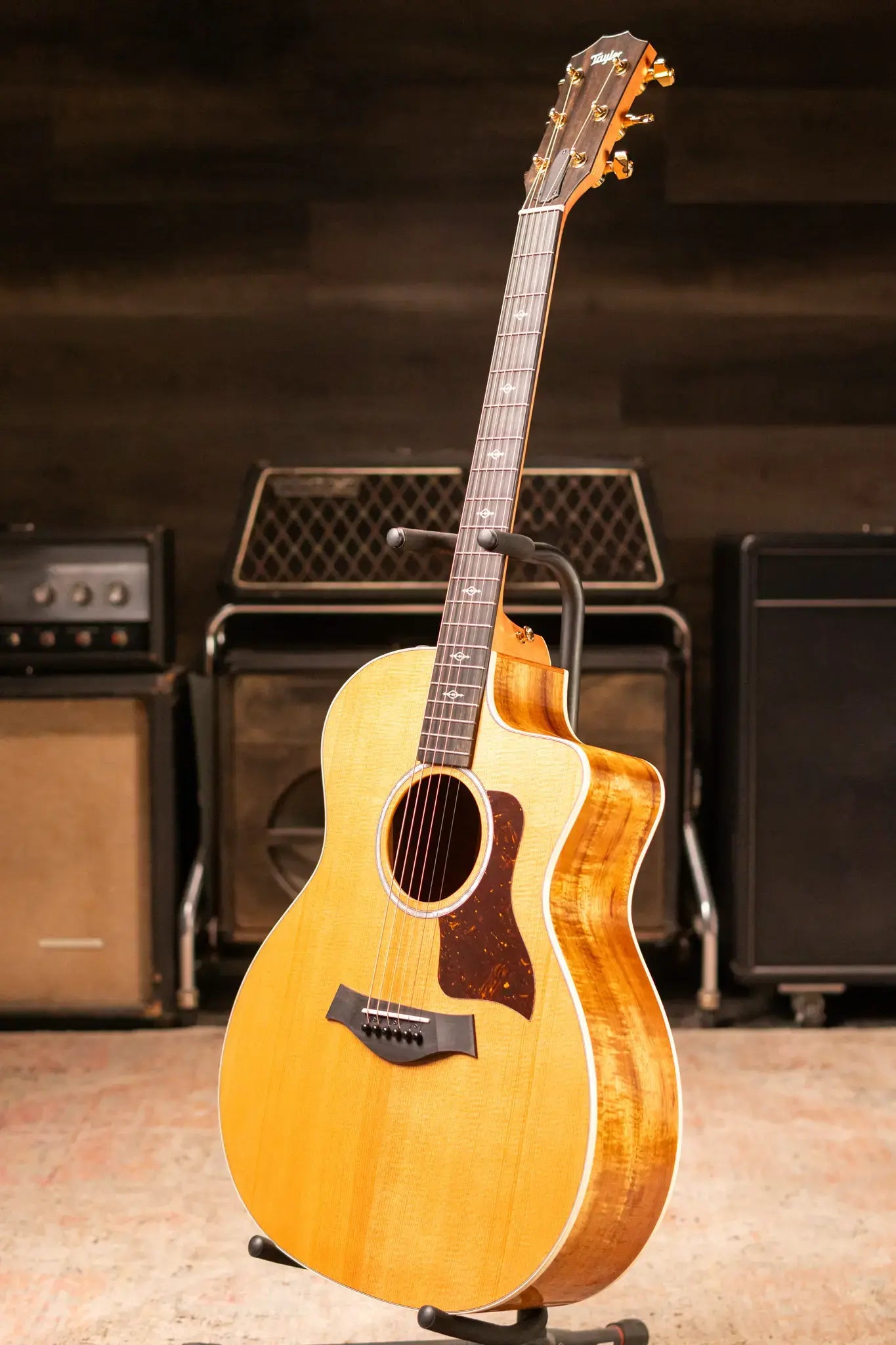Taylor 214ce-K DLX Grand Auditorium Acoustic/Electric Guitar with Hardshell Case