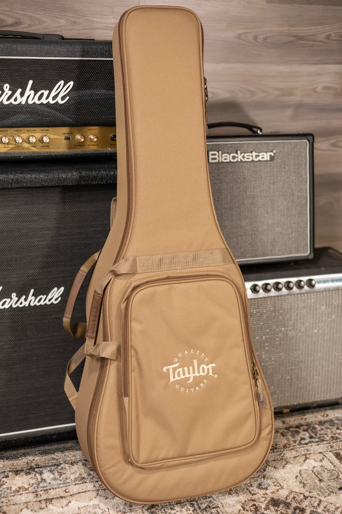 Taylor 214ce-K Grand Auditorium Acoustic/Electric Guitar with Gig Bag