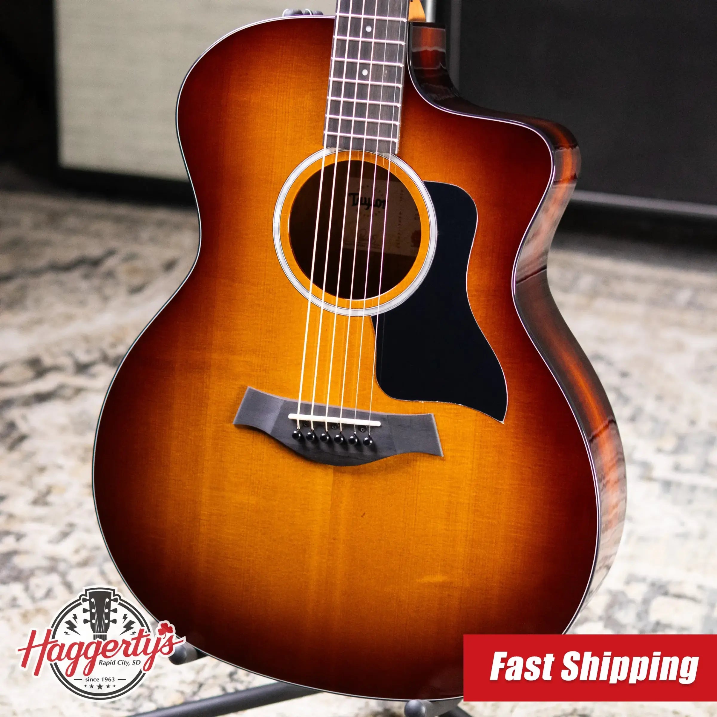 Taylor 214ce-K SB Plus Grand Auditorium Acoustic/Electric Guitar - Sunburst with Aerocase