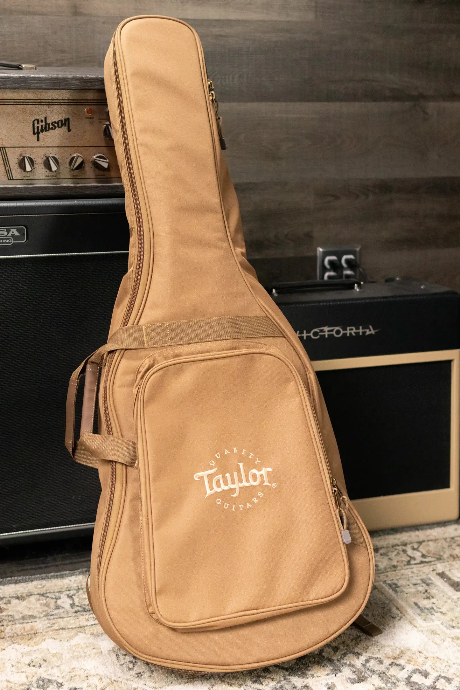 Taylor 24ce Left-Handed Grand Auditorium Acoustic/Electric Guitar with Gig Bag
